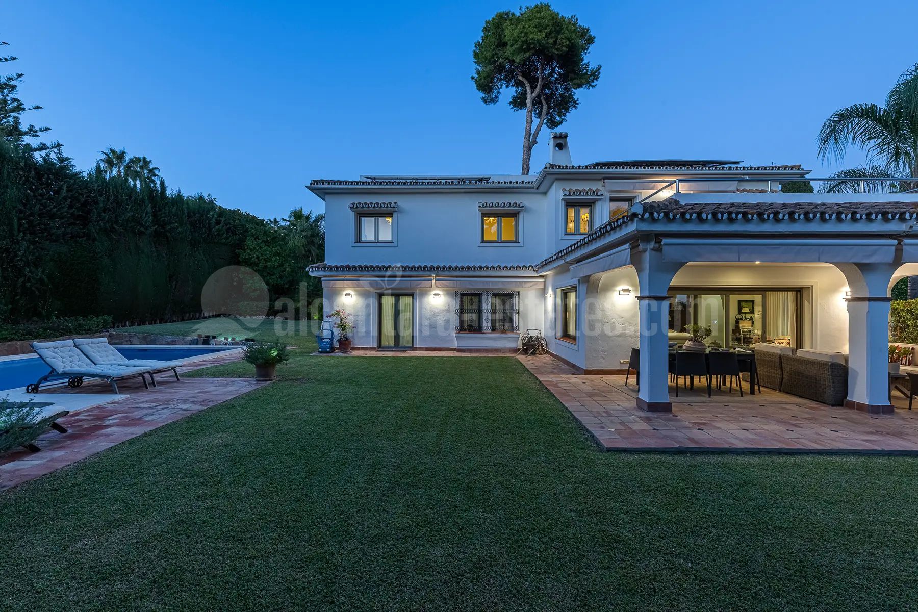 Villa in Los Monteros Playa, Marbella