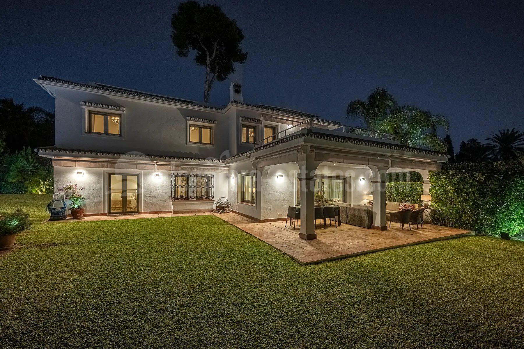 Villa in Los Monteros Playa, Marbella