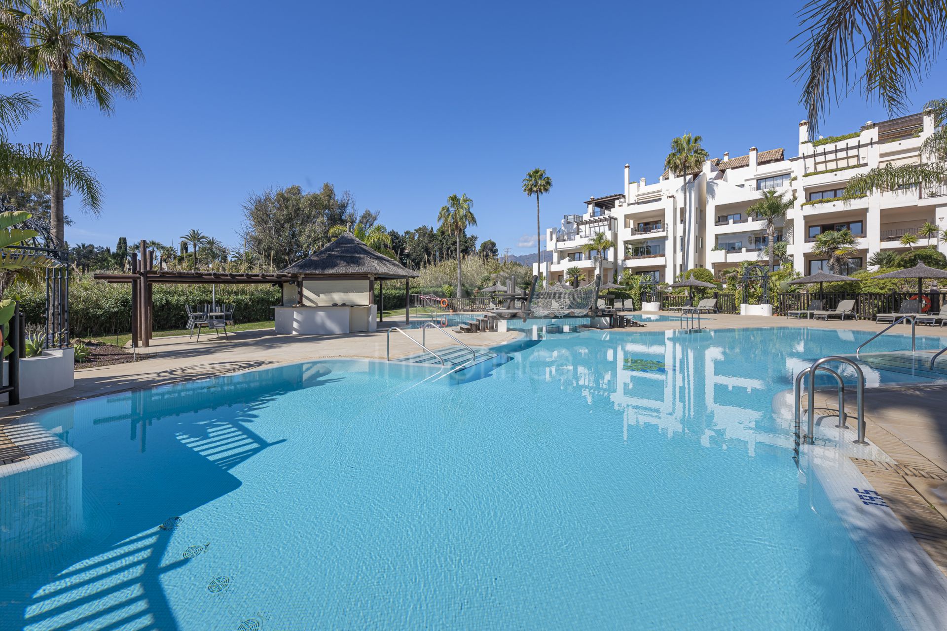 Ground Floor Apartment in Bahía del Velerín, Estepona