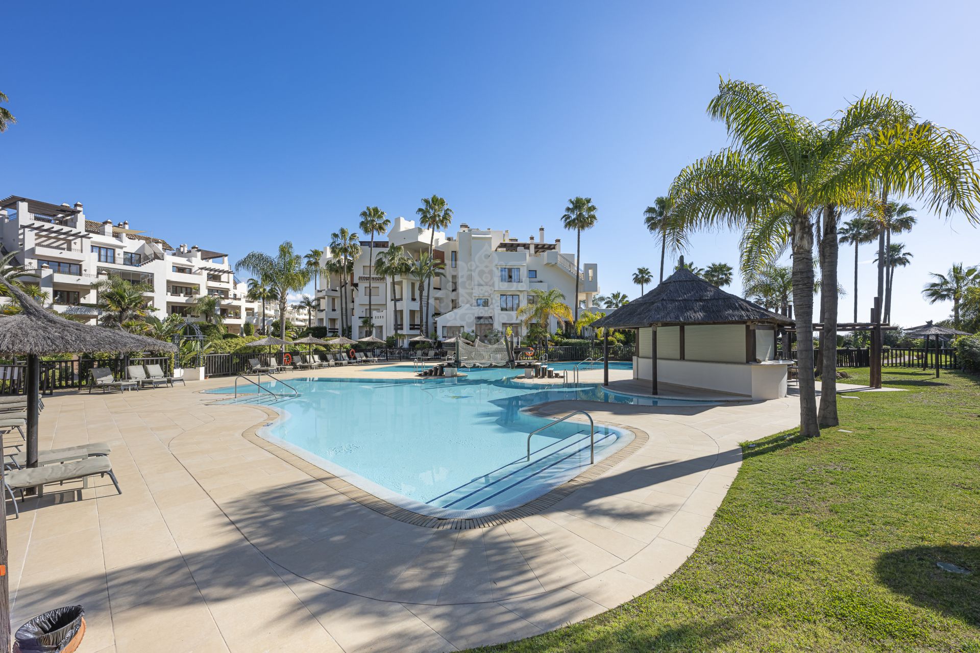 Ground Floor Apartment in Bahía del Velerín, Estepona
