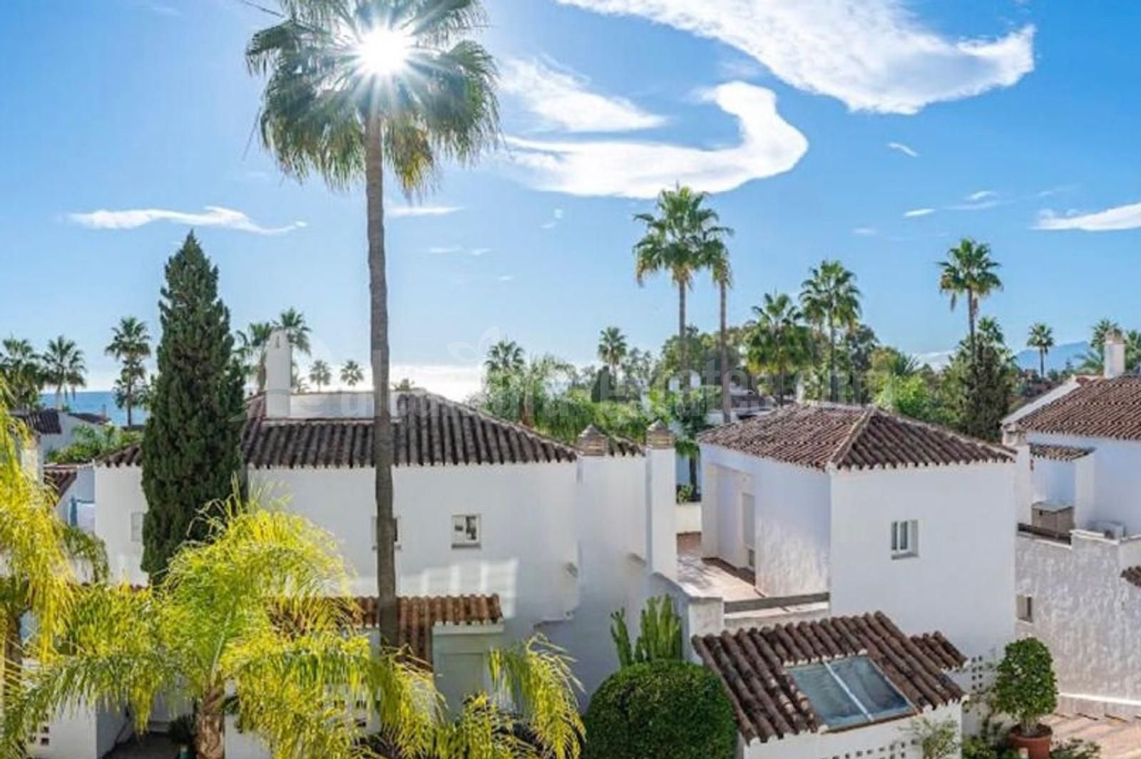 Apartamento en Bahia de Marbella, Marbella
