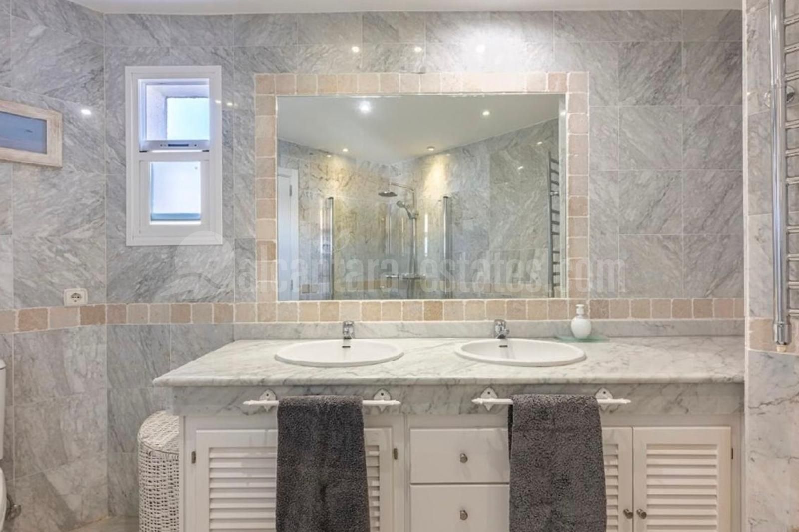 Apartamento en Bahia de Marbella, Marbella