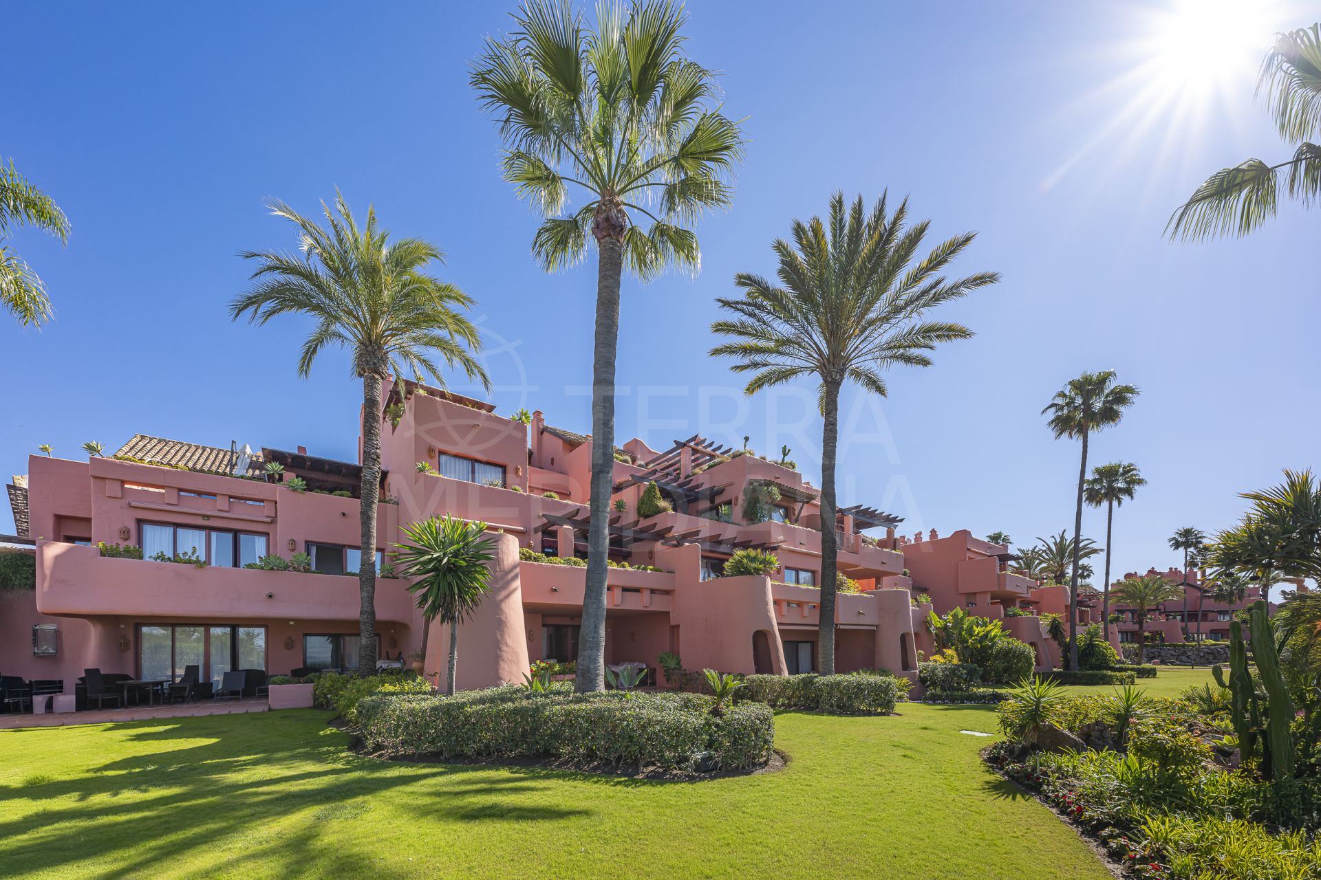 Ground Floor Apartment in Cabo Bermejo, Estepona