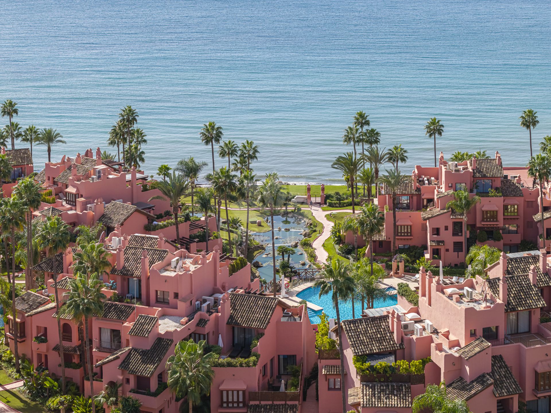 Ground Floor Apartment in Cabo Bermejo, Estepona