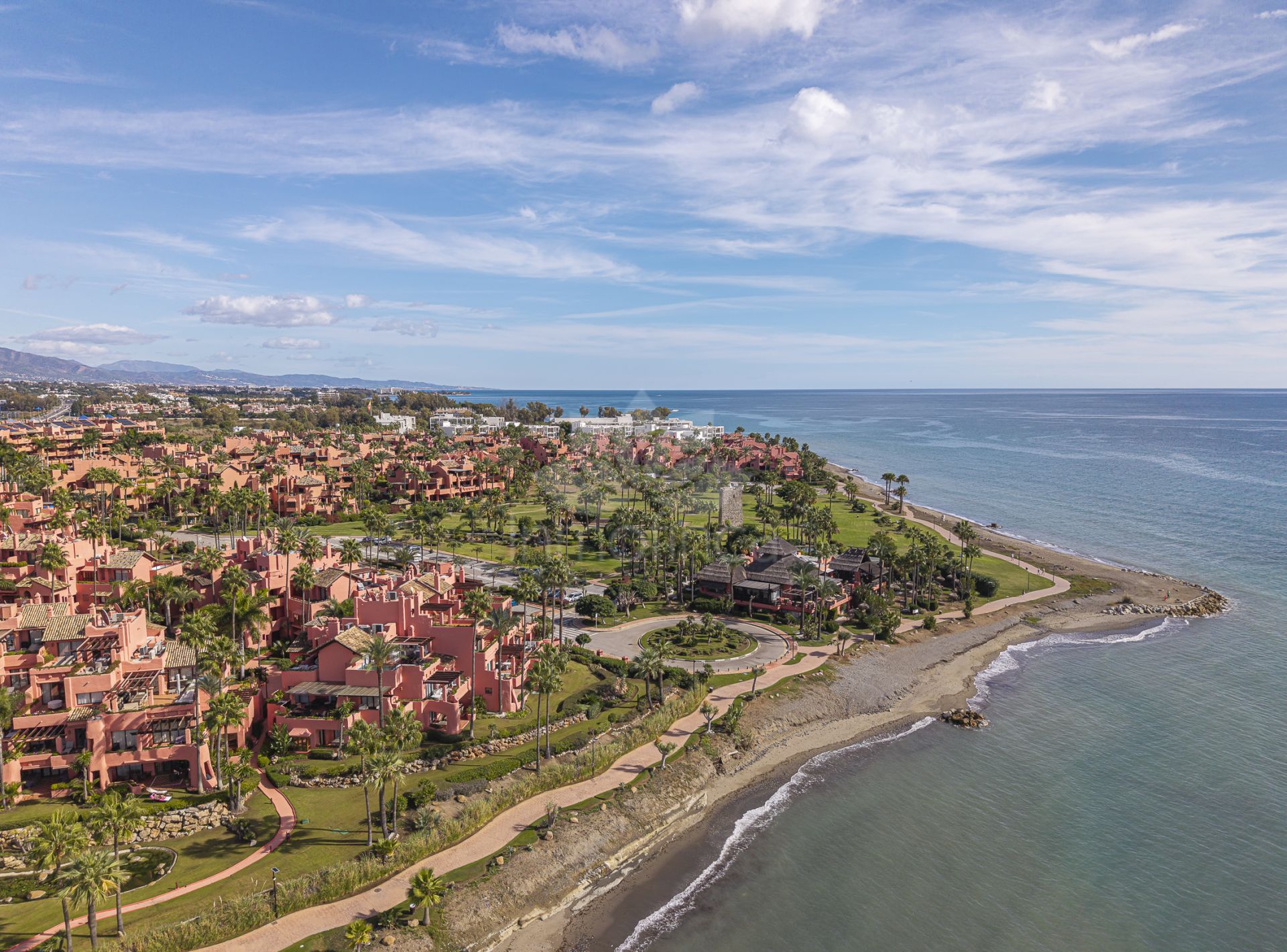 Ground Floor Apartment in Cabo Bermejo, Estepona