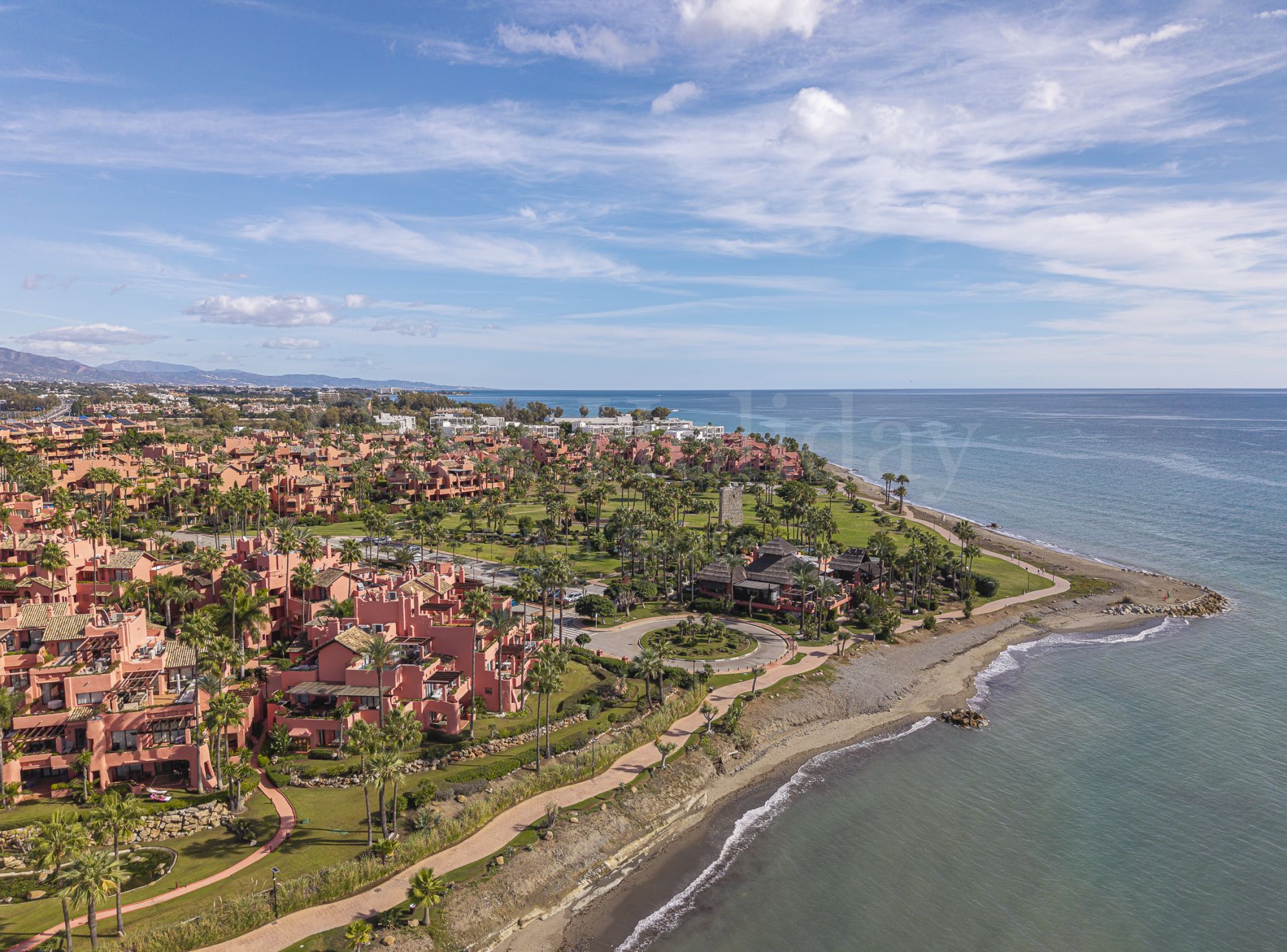 Apartamento Planta Baja en Cabo Bermejo, Estepona