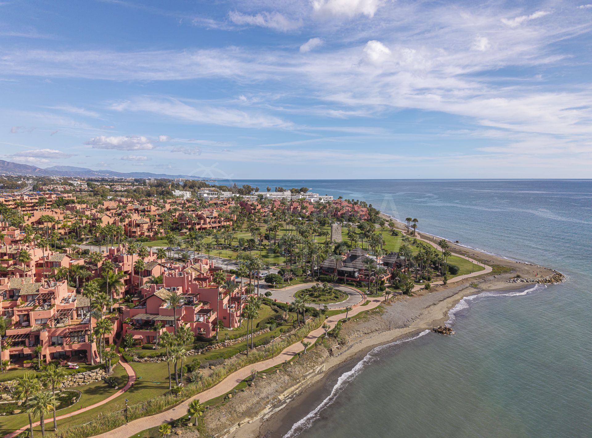 Ground Floor Apartment in Cabo Bermejo, Estepona