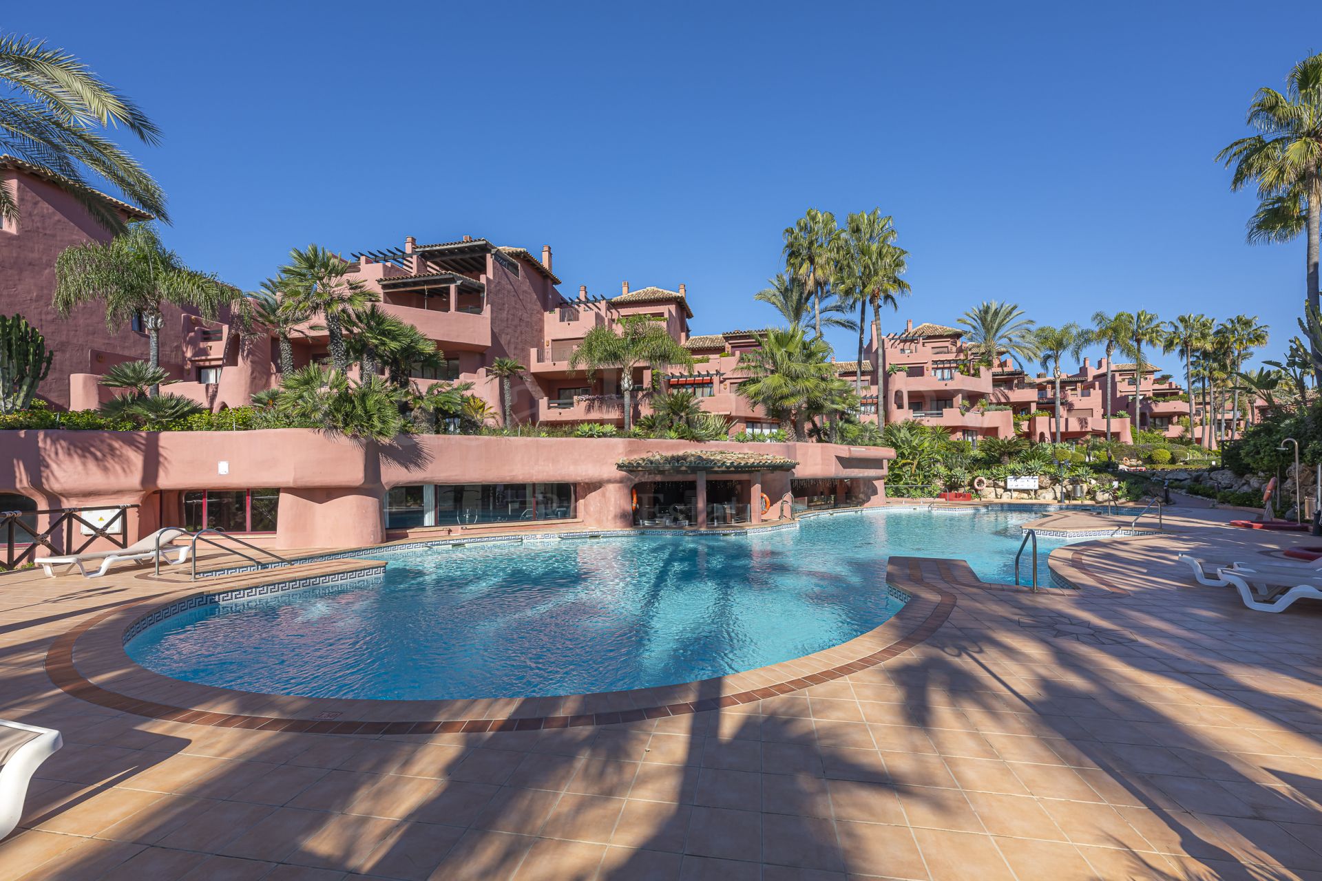 Apartamento Planta Baja en Menara Beach, Estepona
