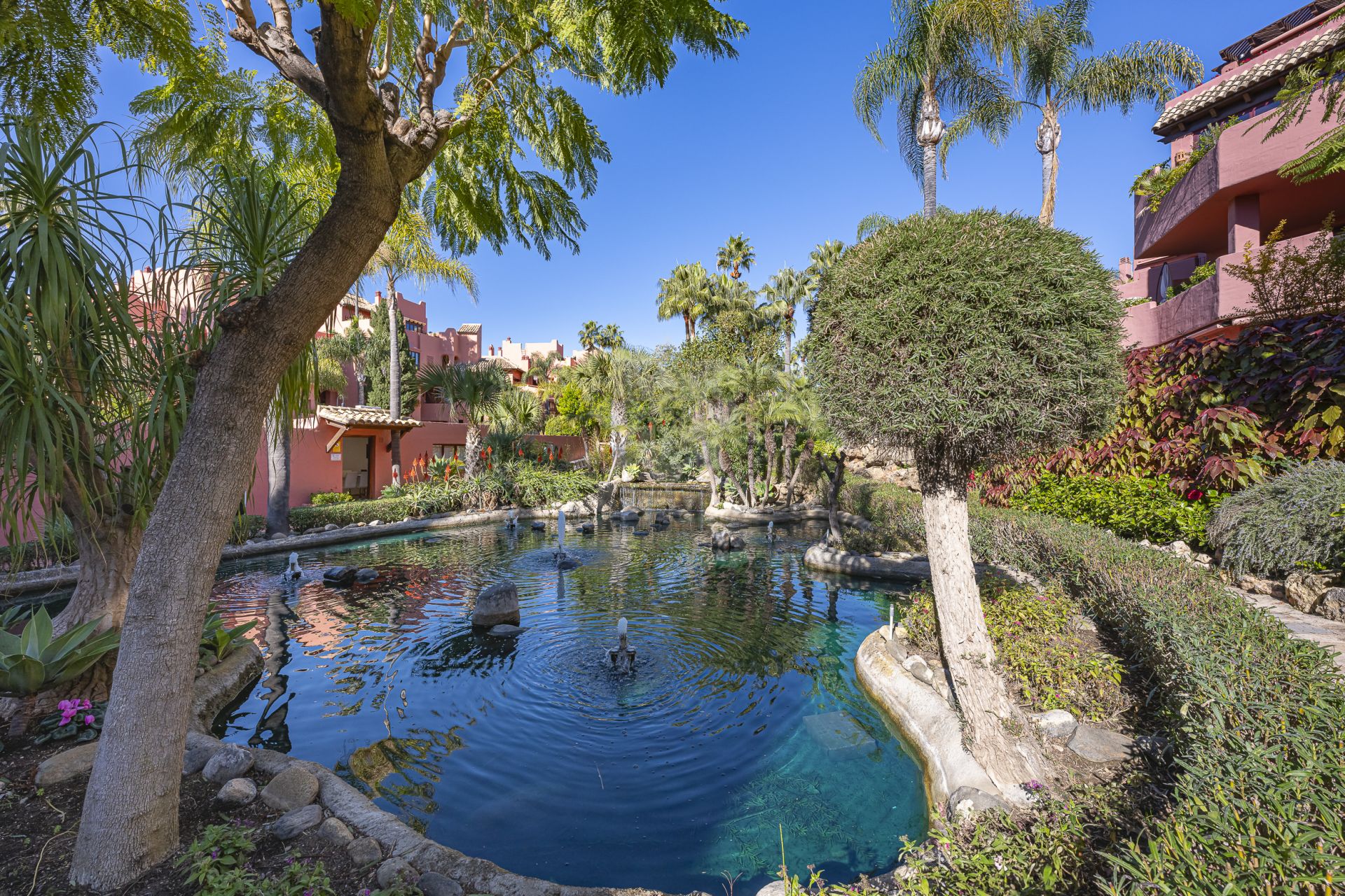 Ground Floor Apartment in Menara Beach, Estepona