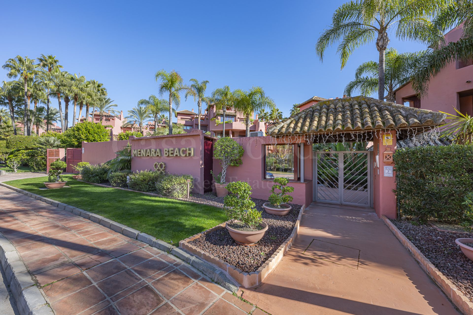 Apartamento Planta Baja en Menara Beach, Estepona