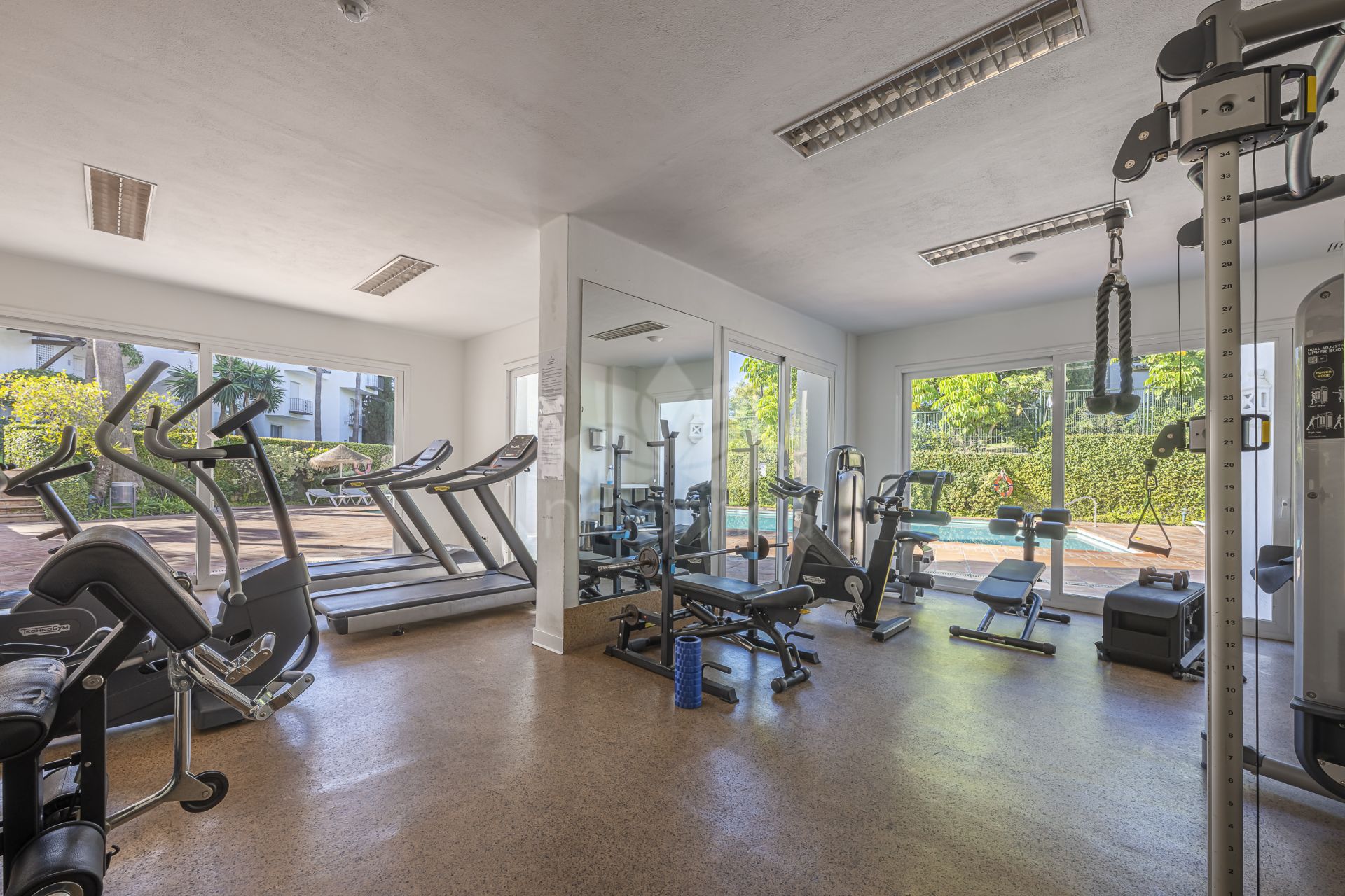 Ground Floor Apartment in Alcazaba Beach, Estepona