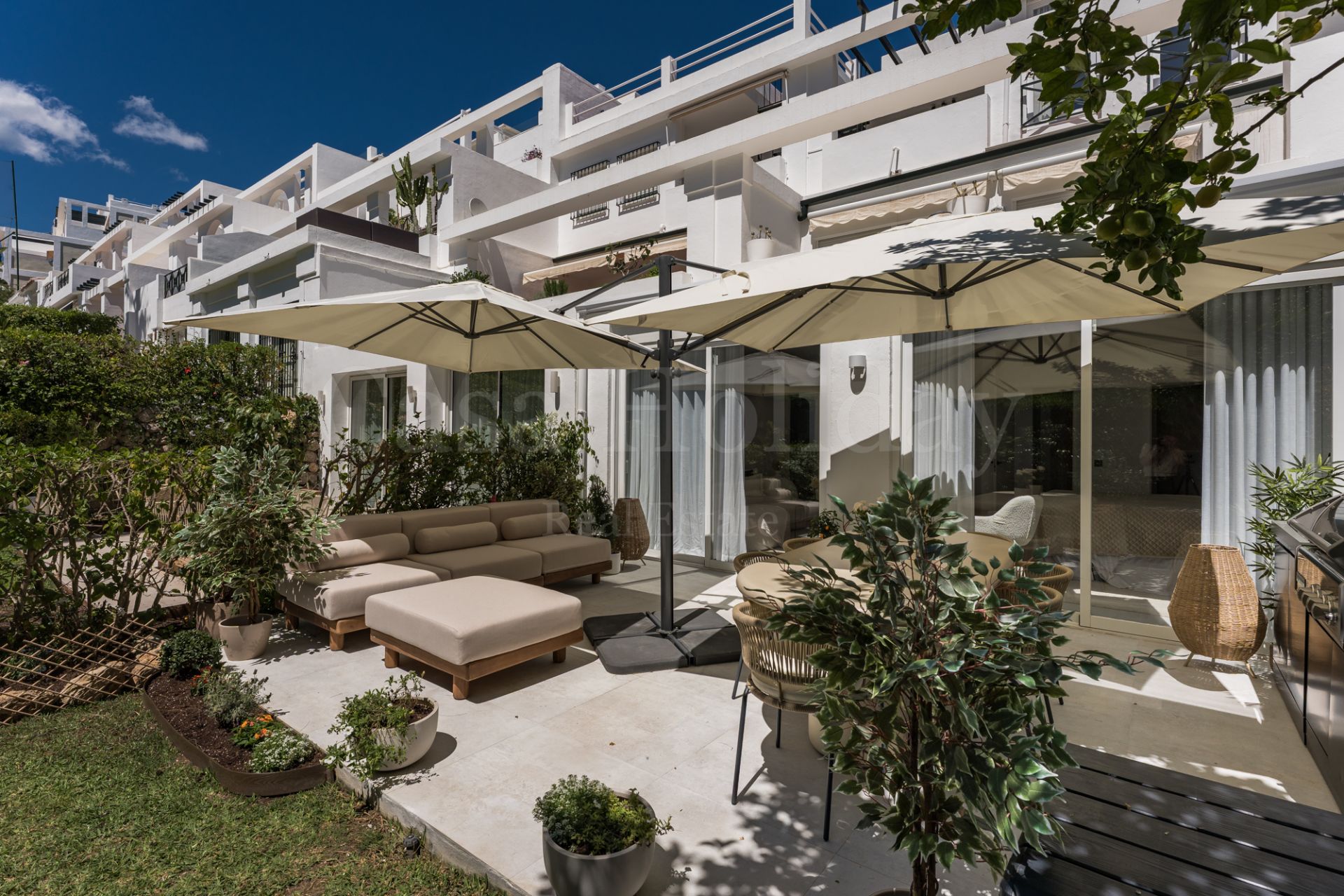 Apartamento Planta Baja en La Quinta, Benahavis