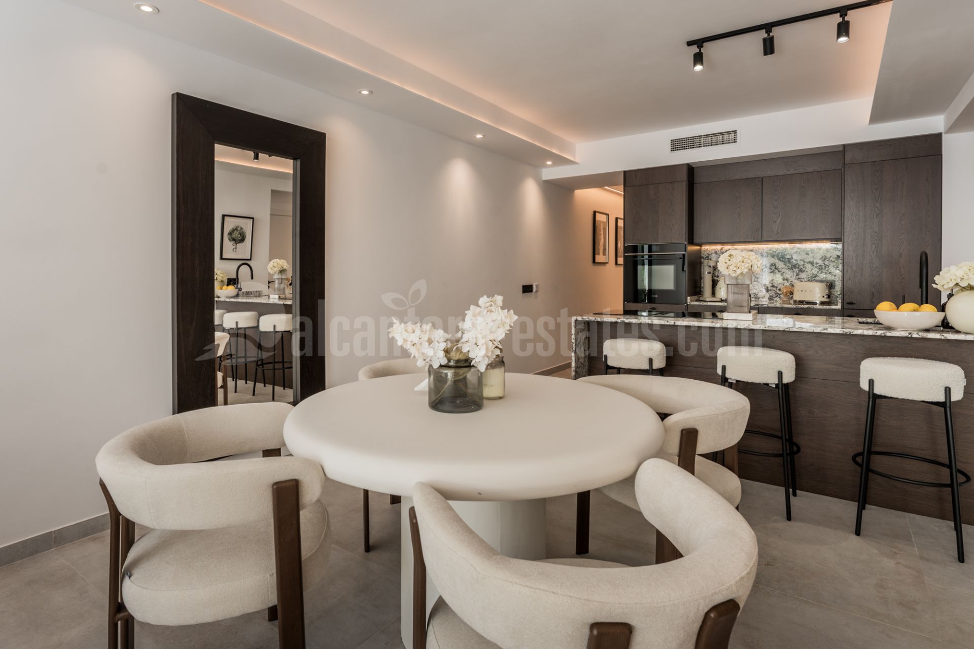Ground Floor Apartment in La Quinta, Benahavis
