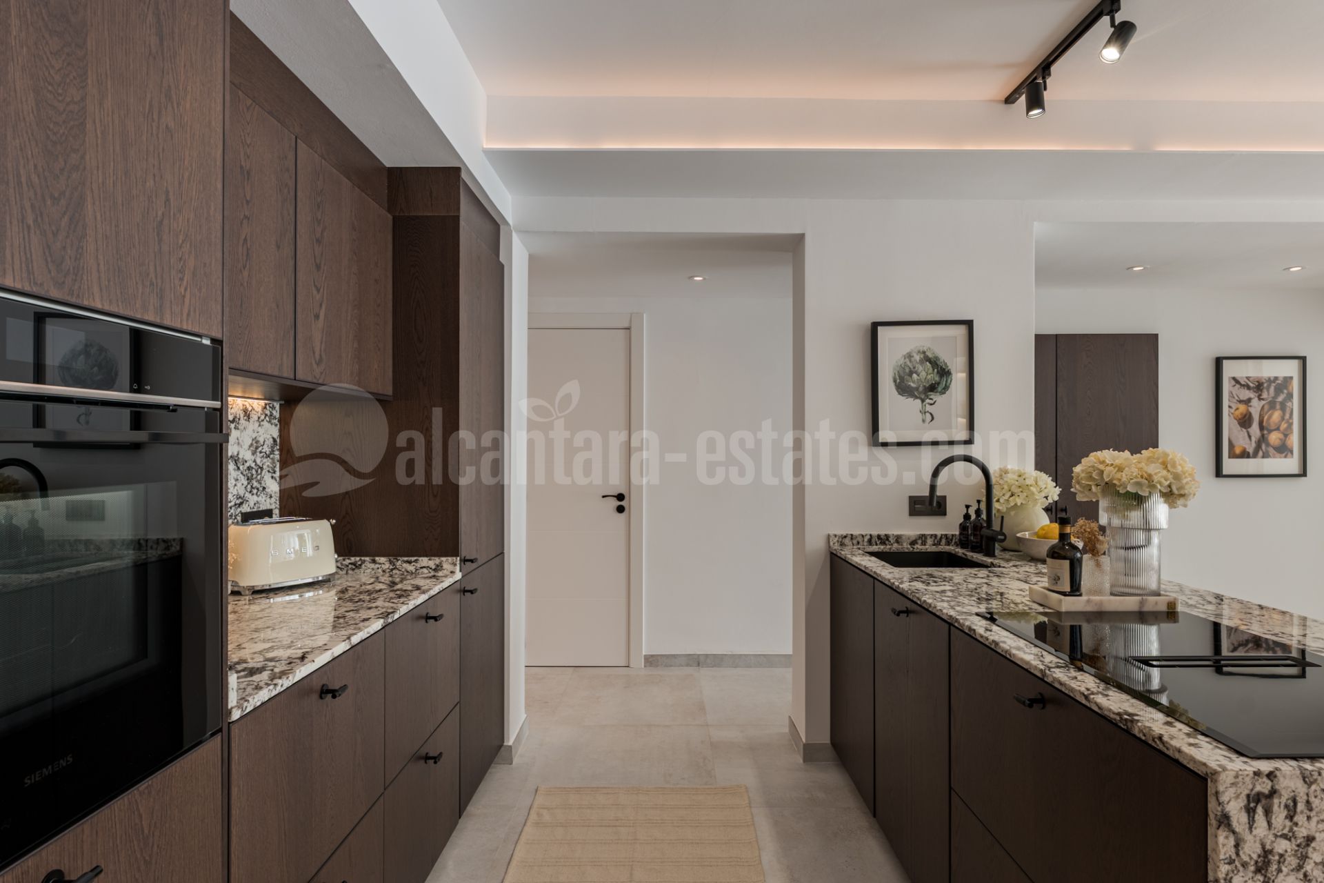 Ground Floor Apartment in La Quinta, Benahavis