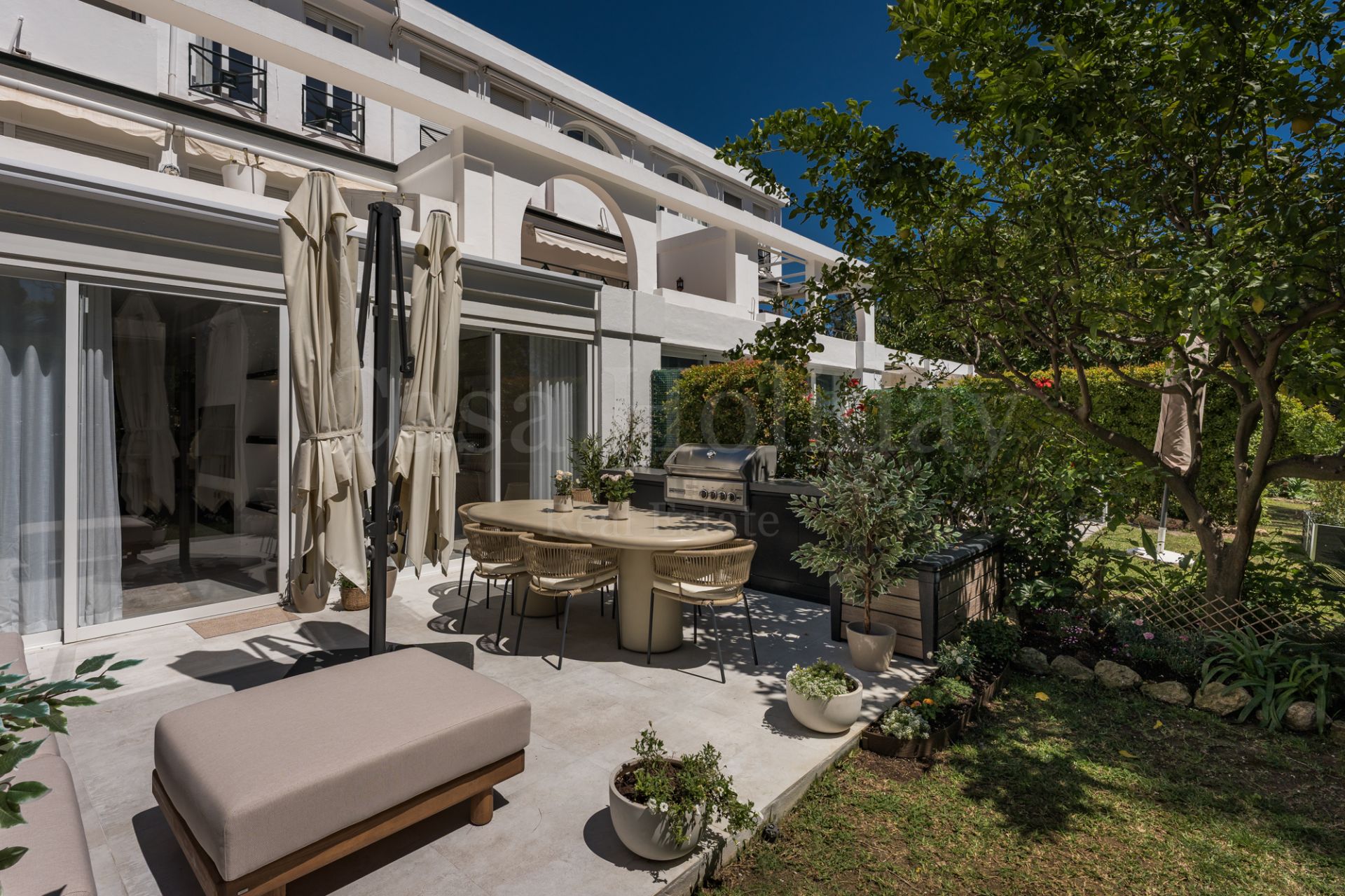 Apartamento Planta Baja en La Quinta, Benahavis