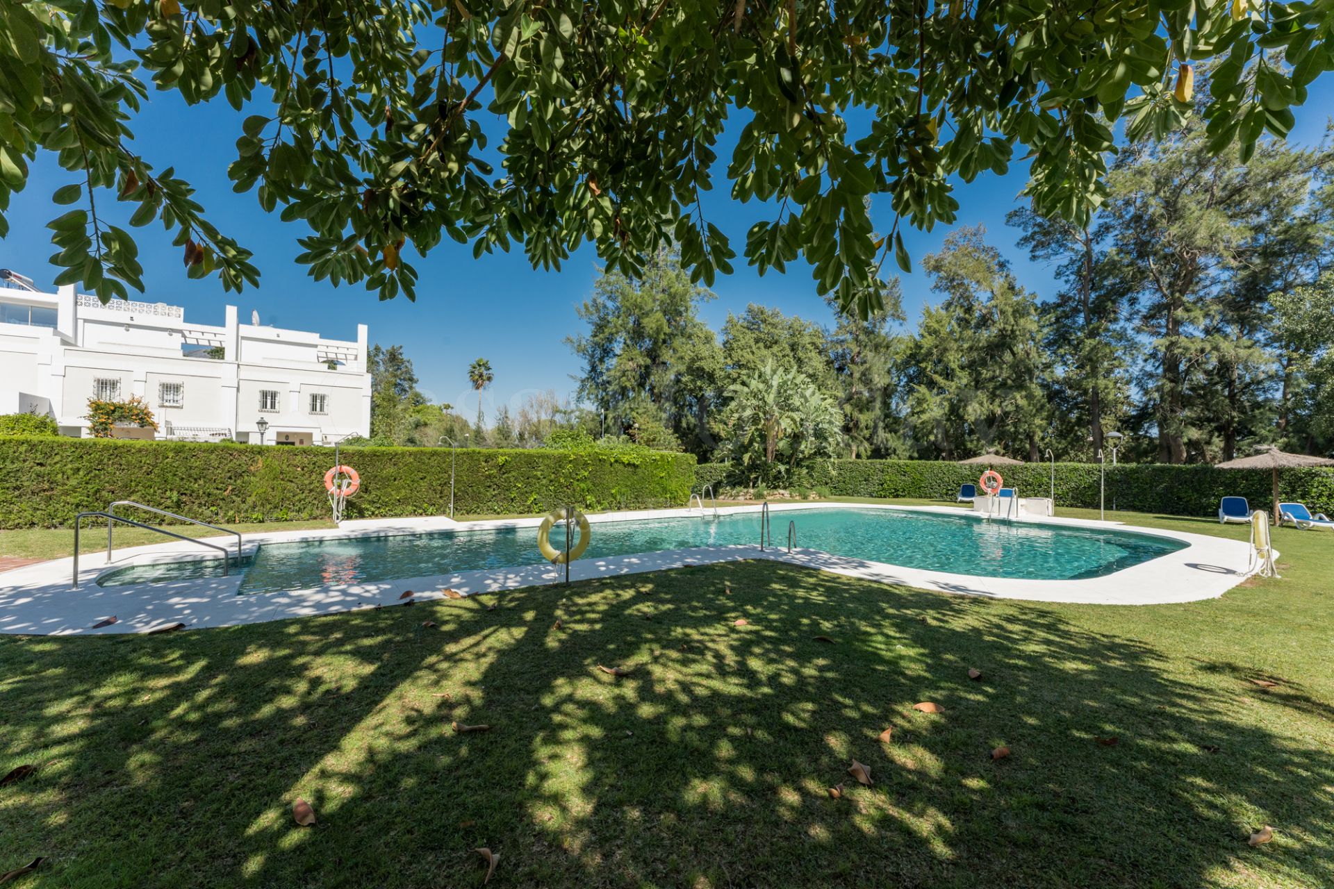 Apartamento Planta Baja en La Quinta, Benahavis