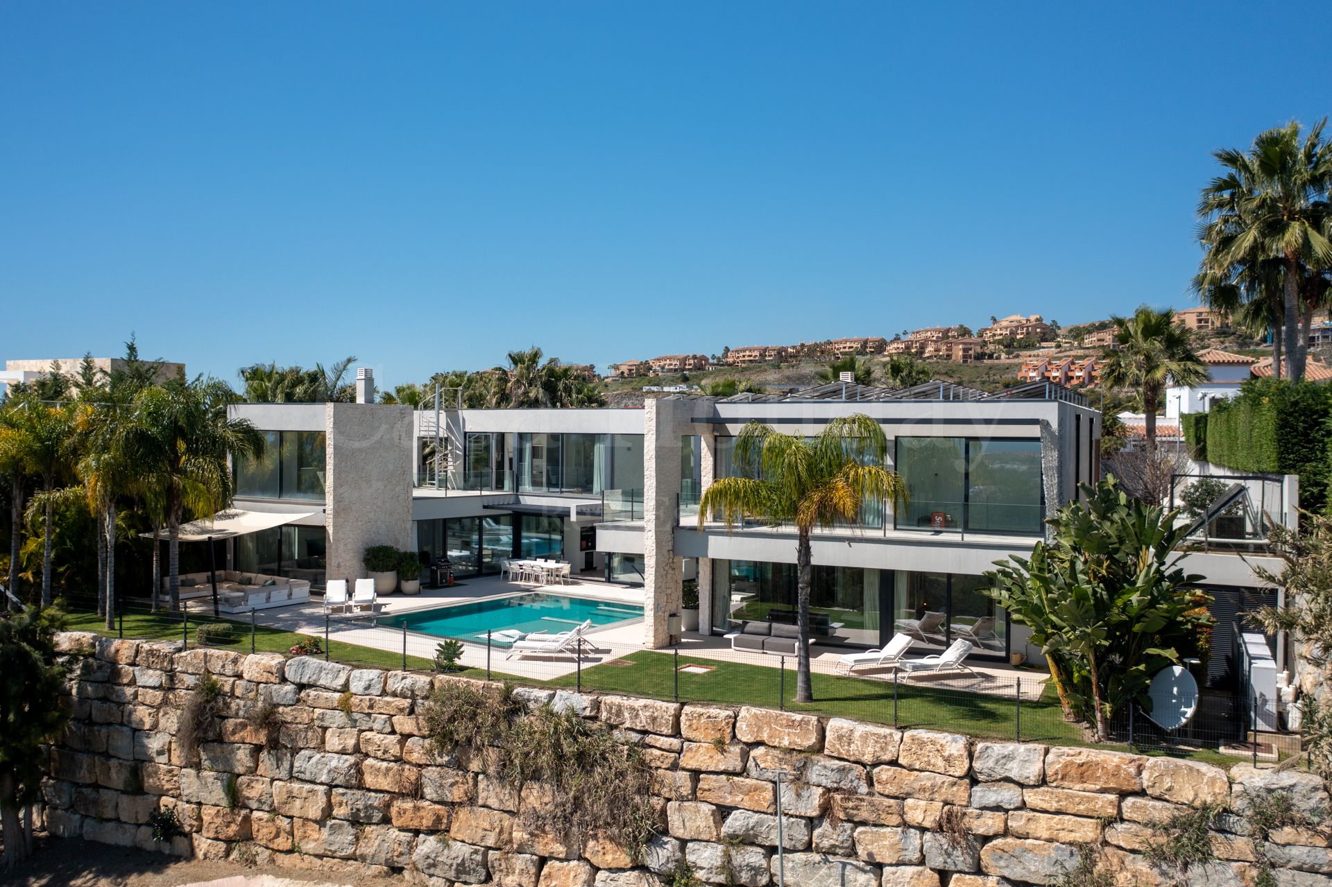 Villa in Benahavis