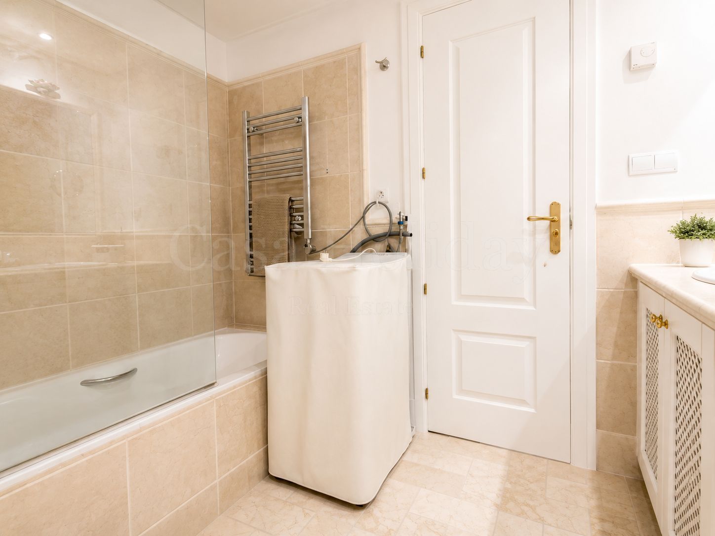 Ground Floor Apartment in Rio Real, Marbella