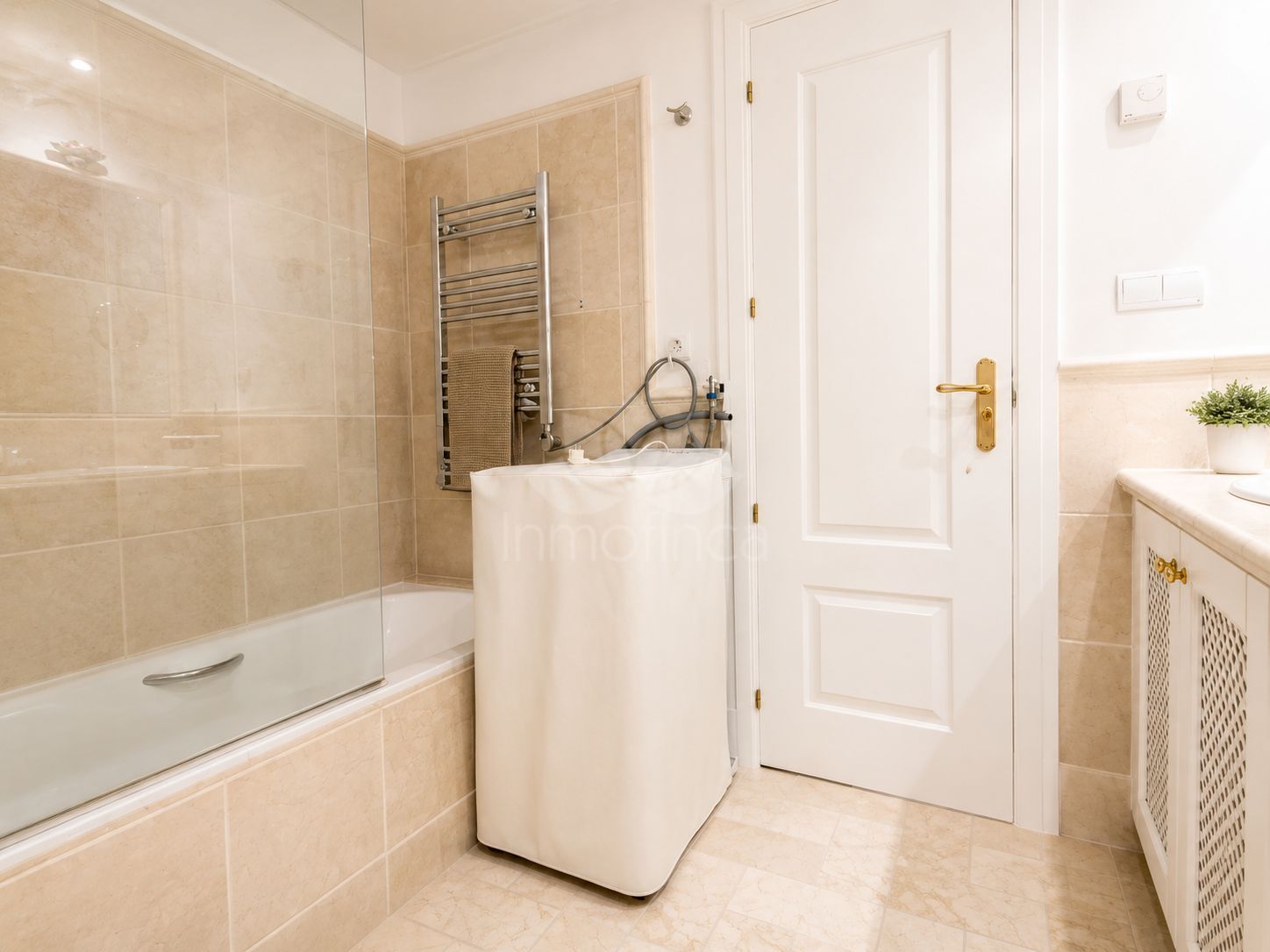 Ground Floor Apartment in Rio Real, Marbella