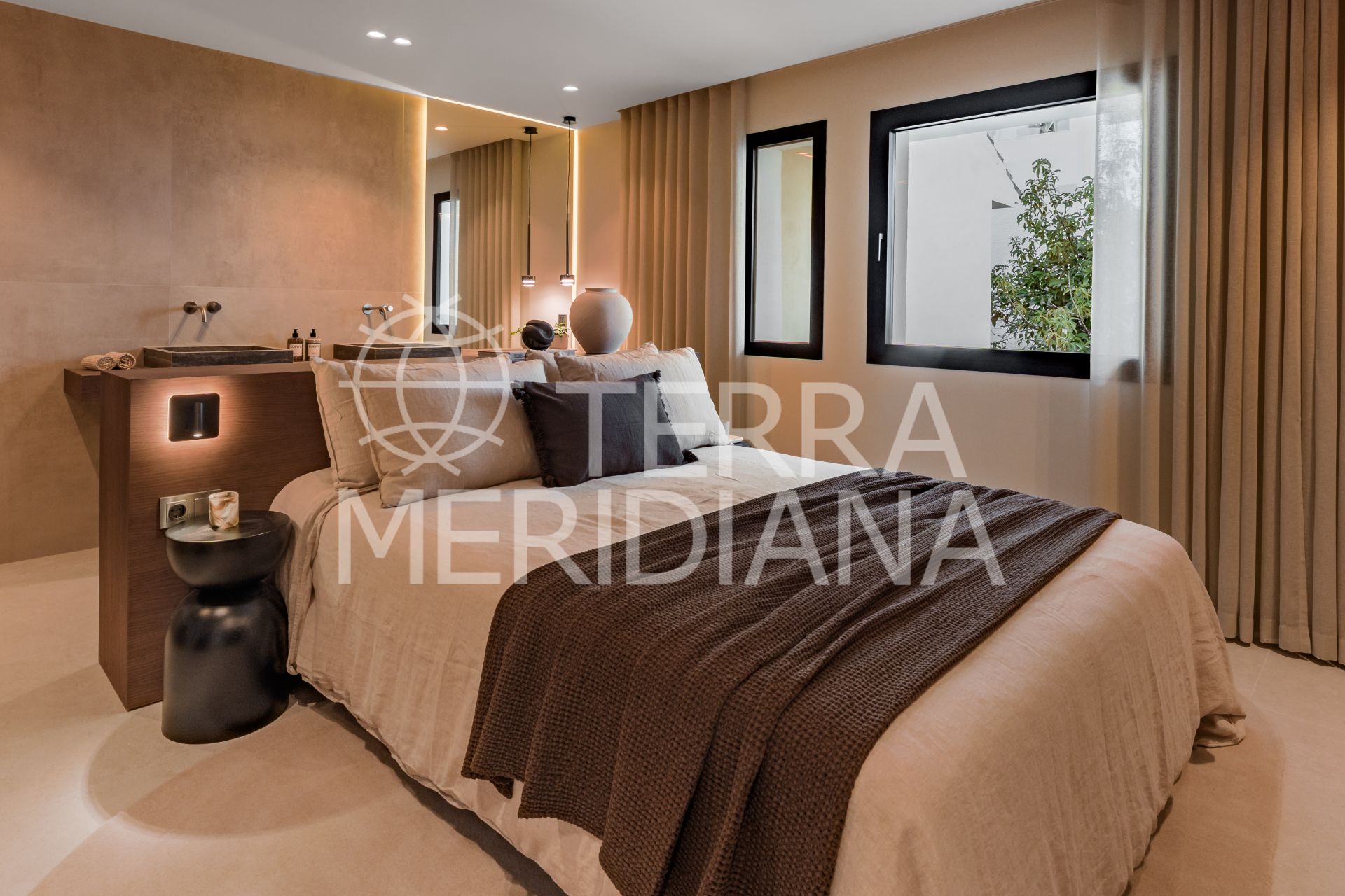 Town House in Nueva Andalucia, Marbella