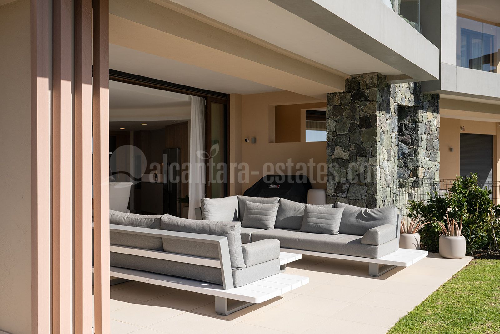 Apartamento Planta Baja en Real de La Quinta, Benahavis