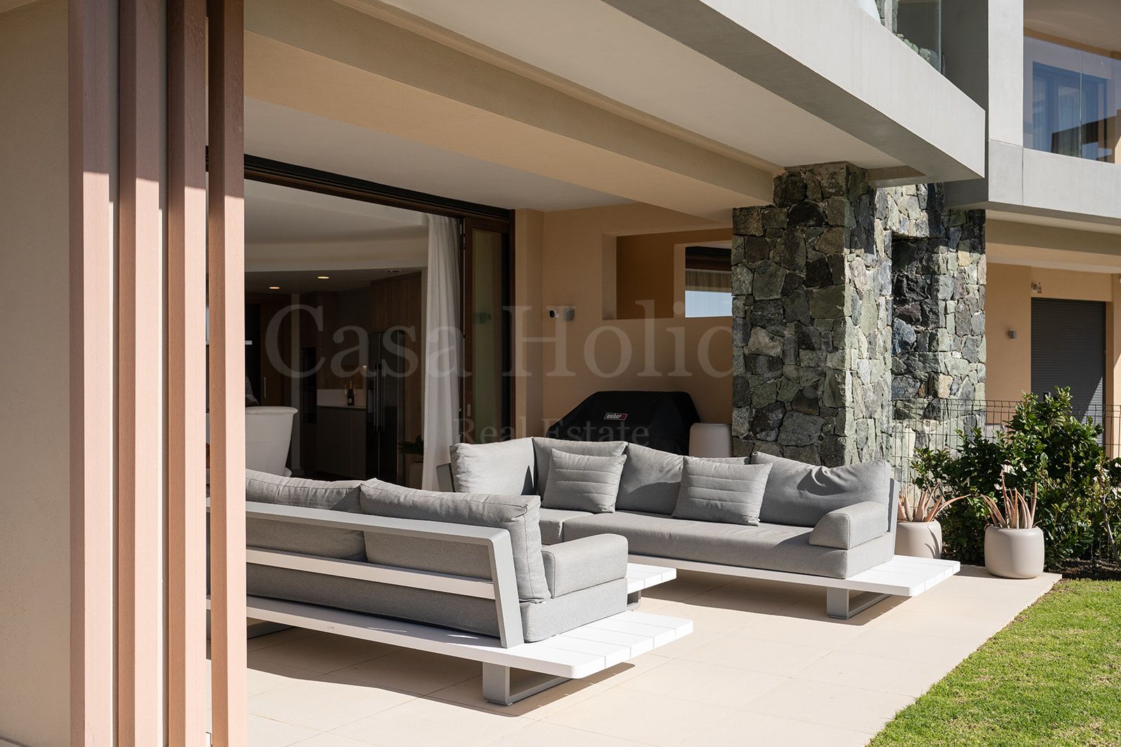 Apartamento Planta Baja en Real de La Quinta, Benahavis