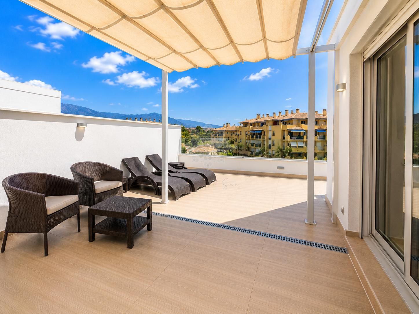 Duplex Penthouse in Cortijo Blanco, San Pedro de Alcantara