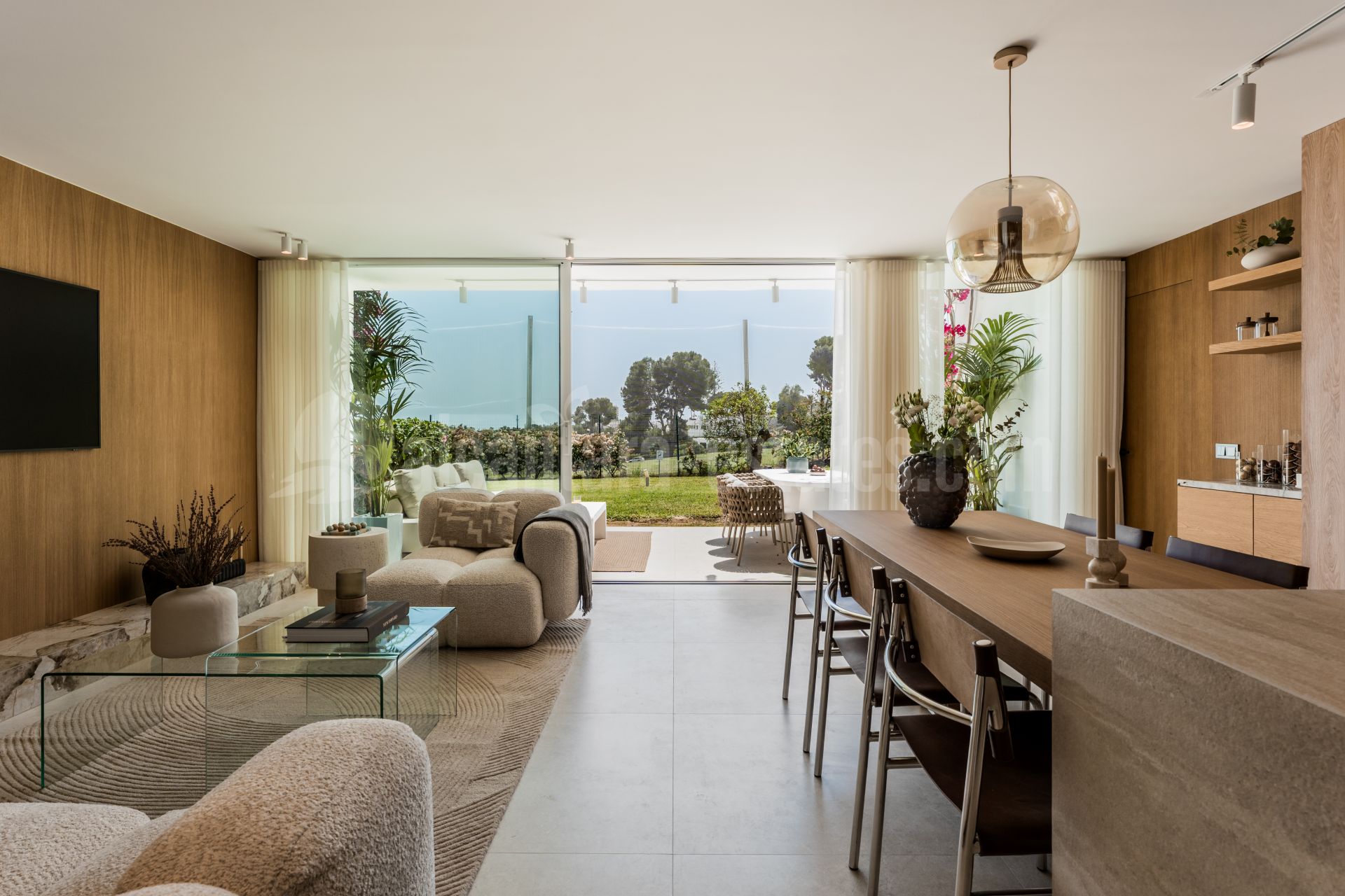 Ground Floor Apartment in Nueva Andalucia, Marbella