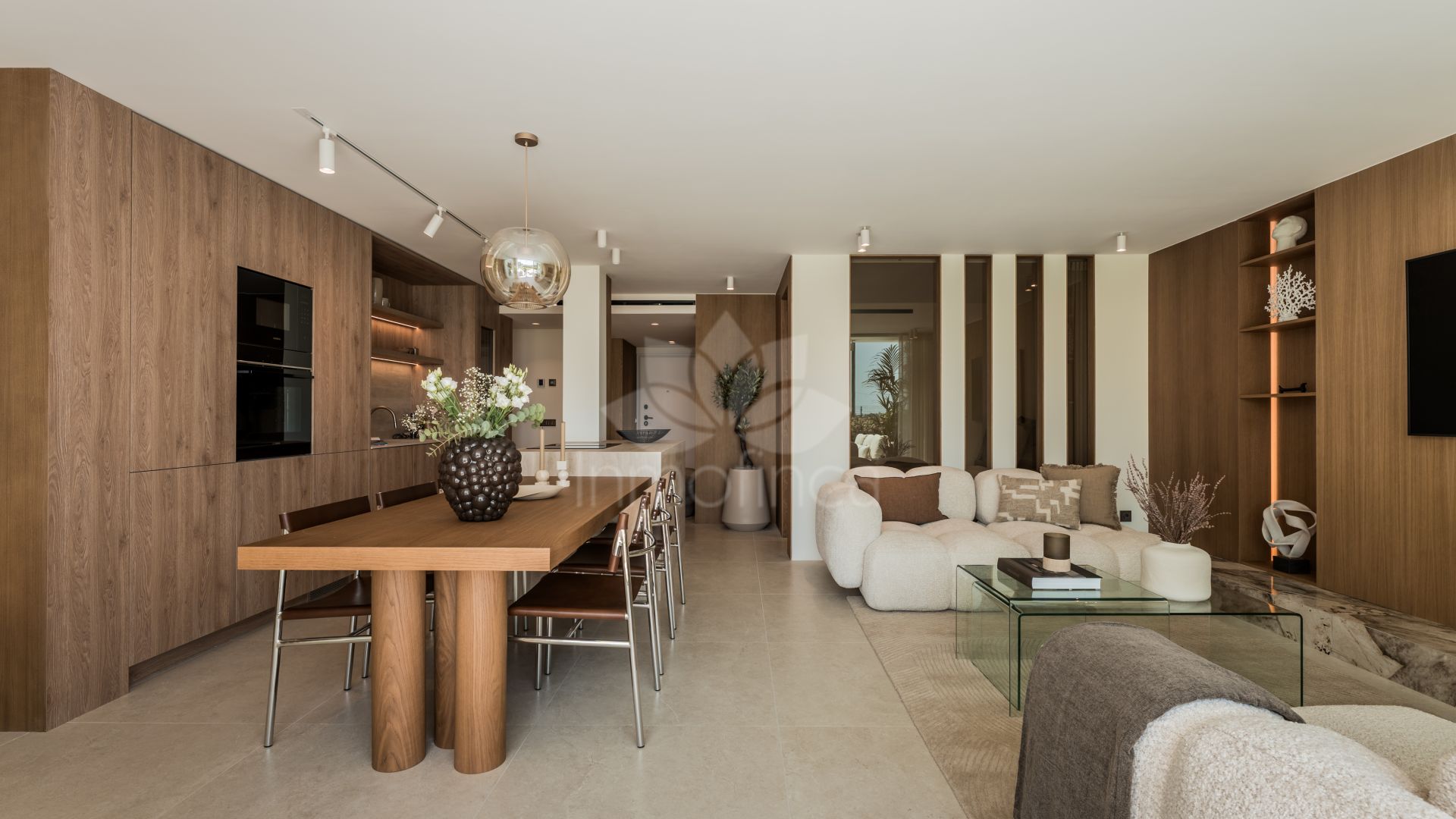Ground Floor Apartment in Nueva Andalucia, Marbella