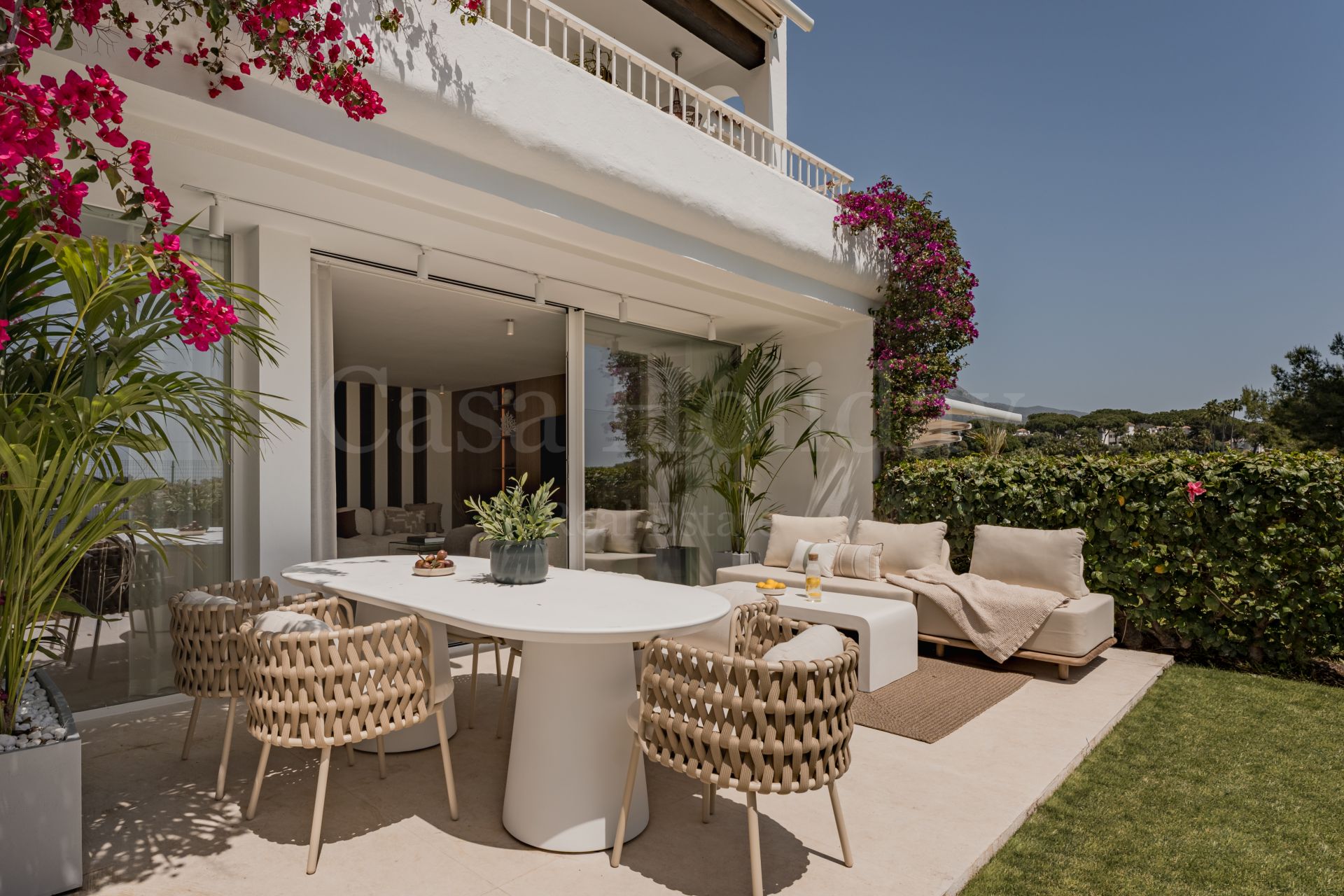 Apartamento Planta Baja en Nueva Andalucia, Marbella