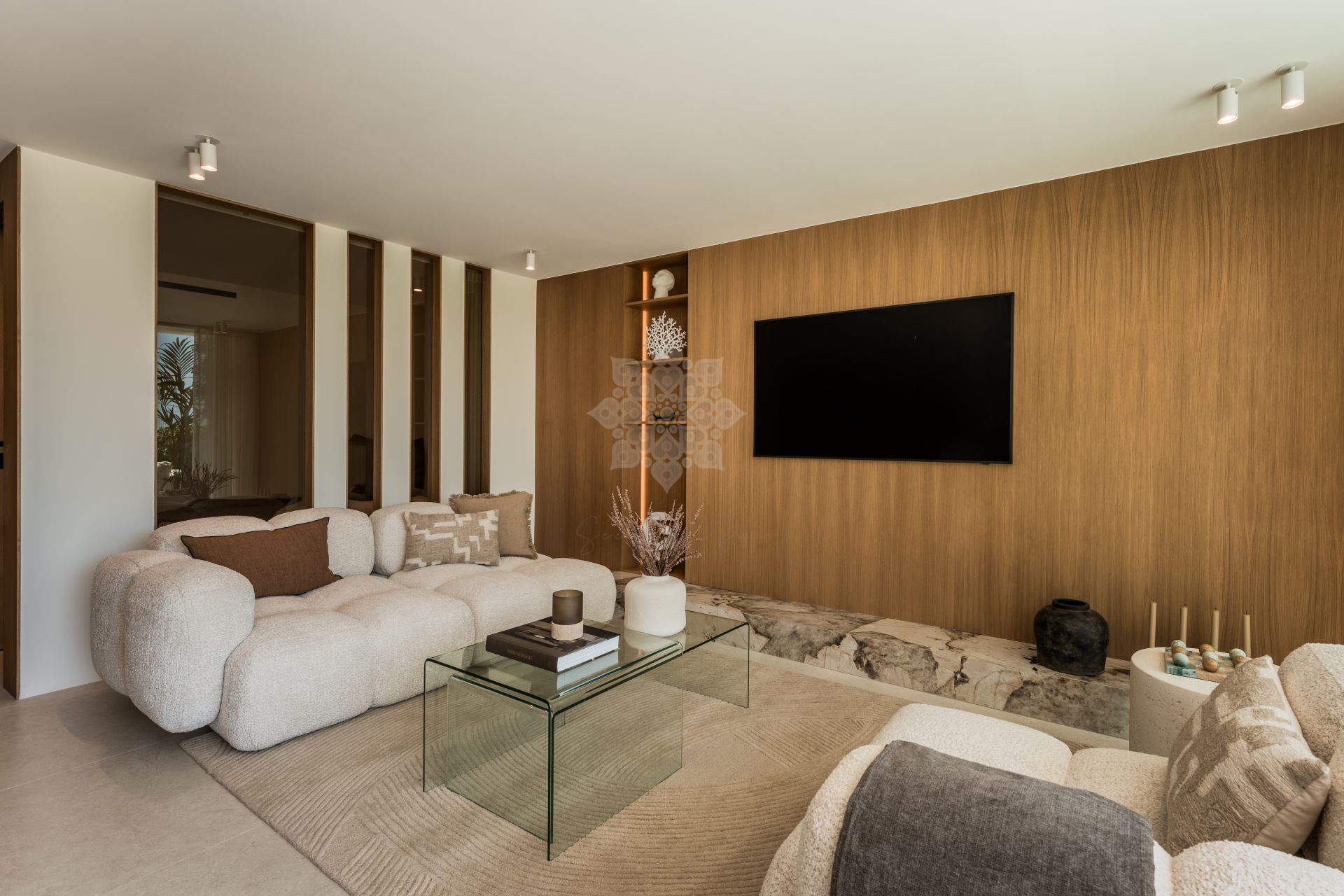 Ground Floor Apartment in Nueva Andalucia, Marbella