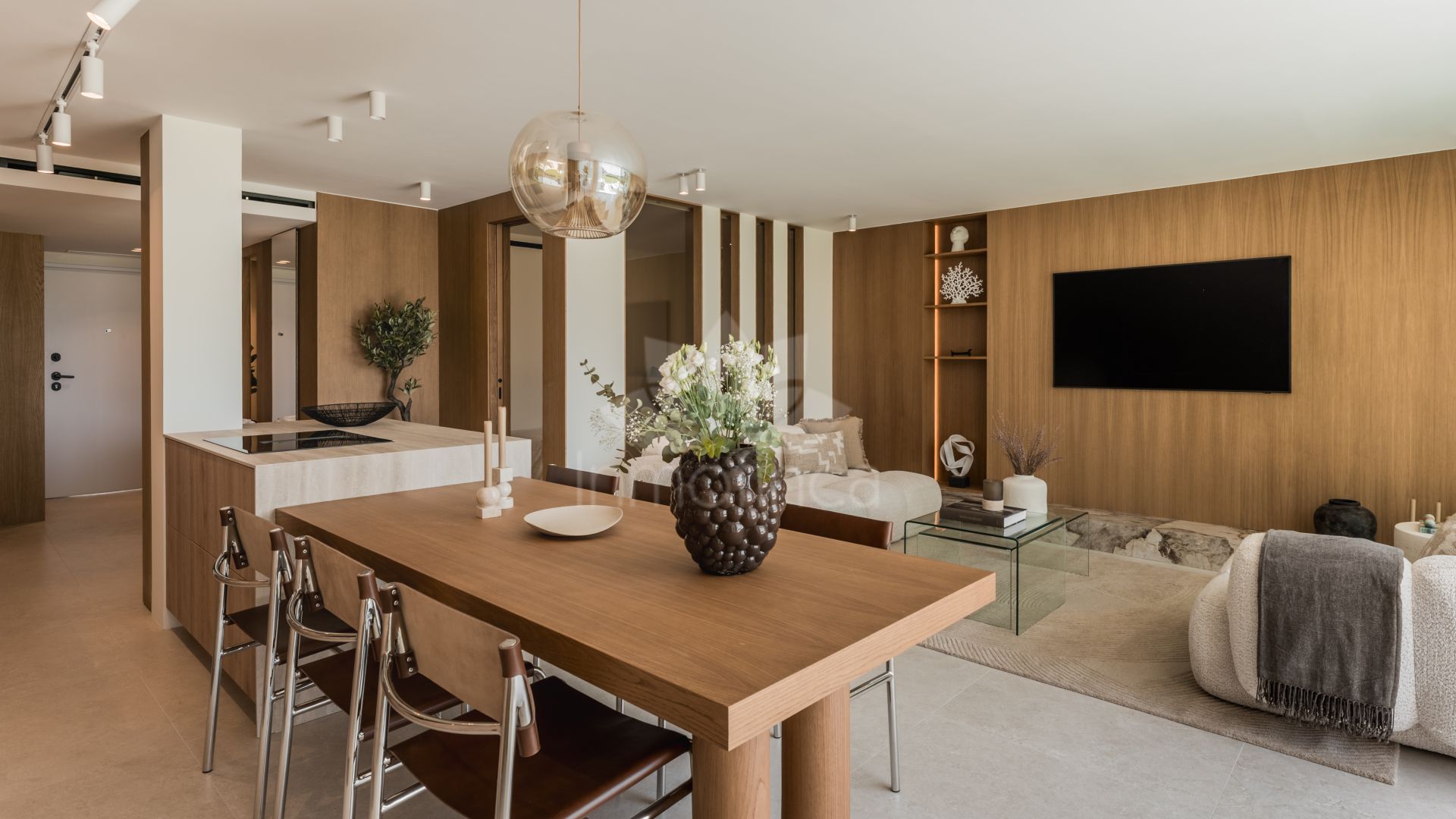 Ground Floor Apartment in Nueva Andalucia, Marbella