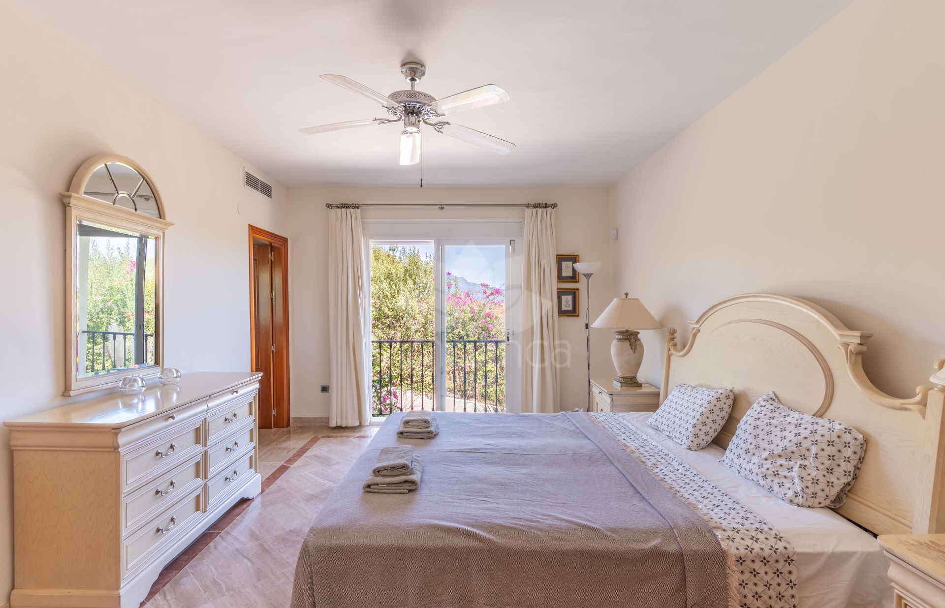 Villa en Puerto del Almendro, Benahavis