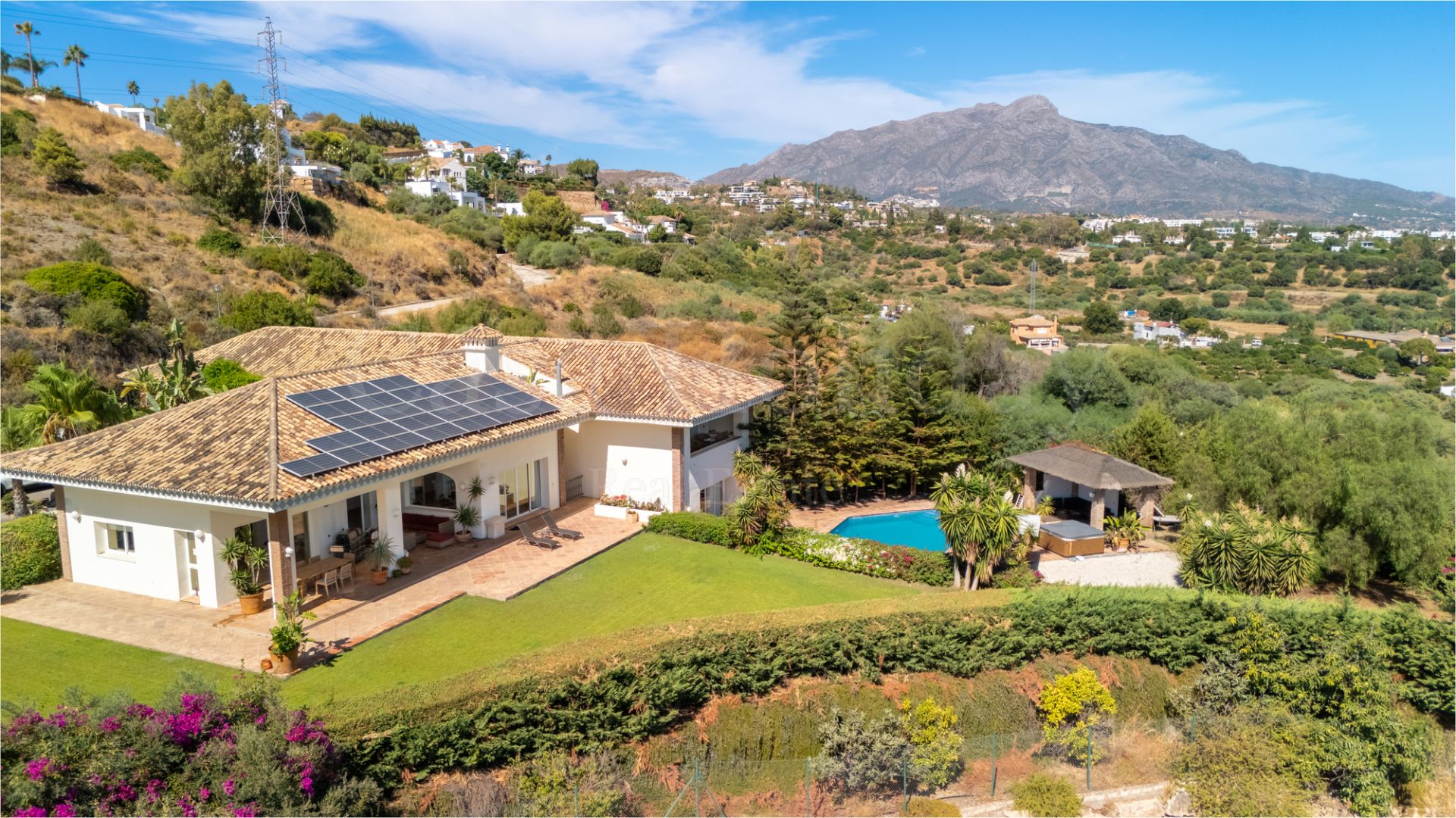 Villa en Puerto del Almendro, Benahavis