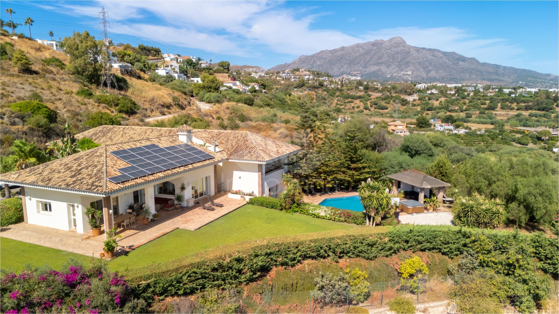 Villa en Puerto del Almendro, Benahavis
