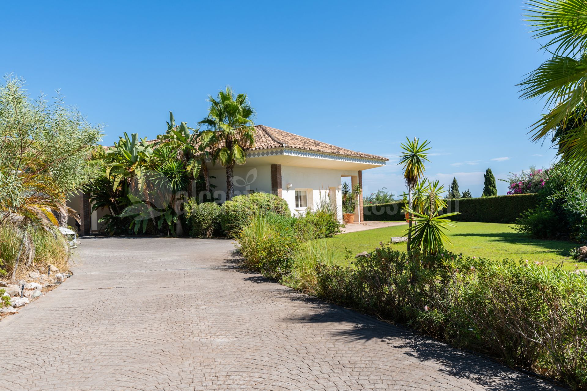 Villa en Puerto del Almendro, Benahavis