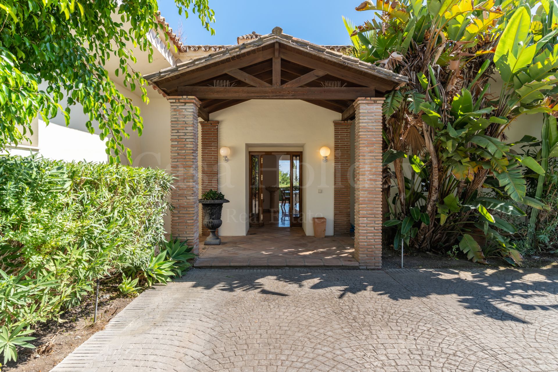 Villa en Puerto del Almendro, Benahavis
