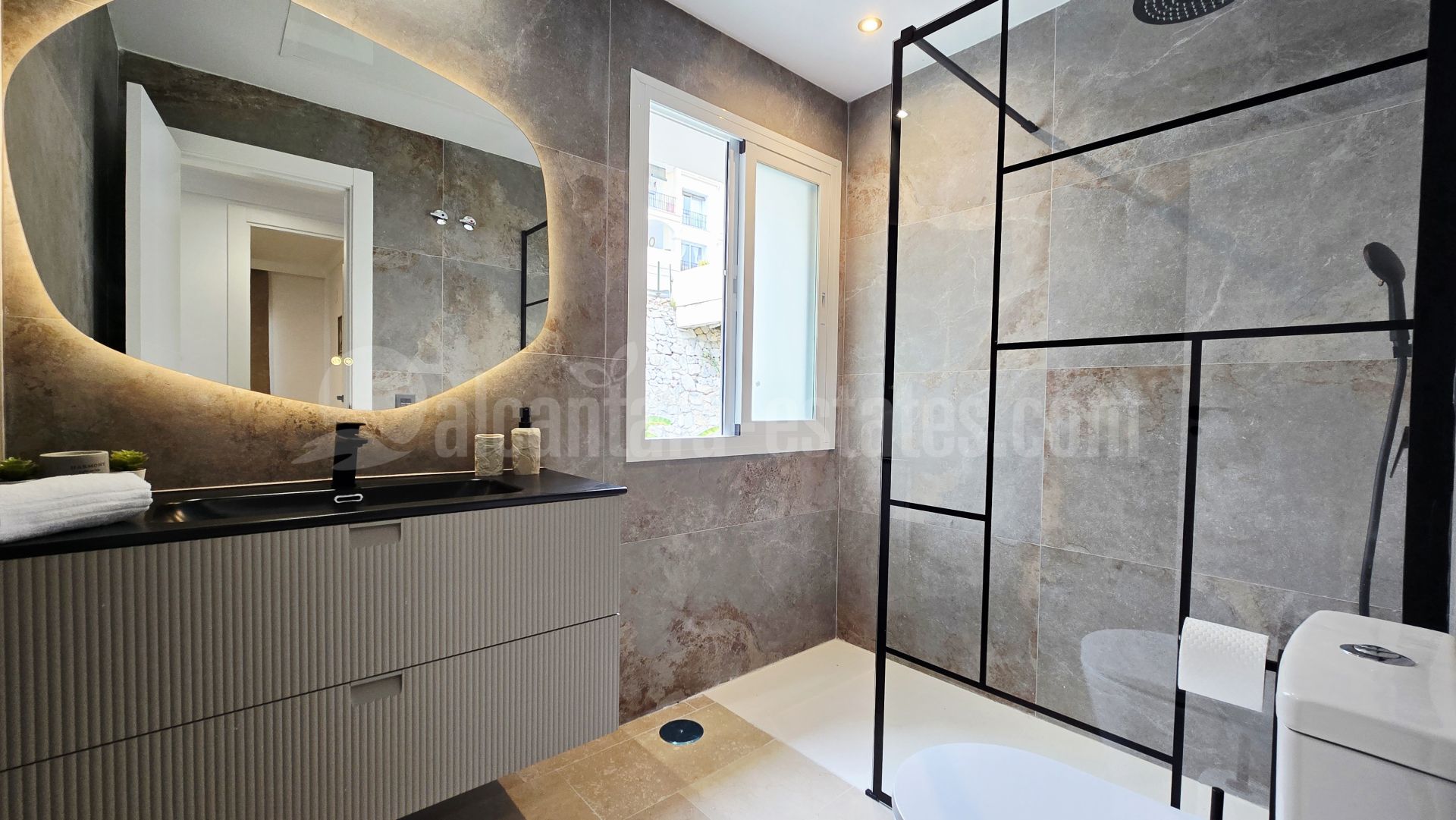 Apartamento en La Quinta, Benahavis