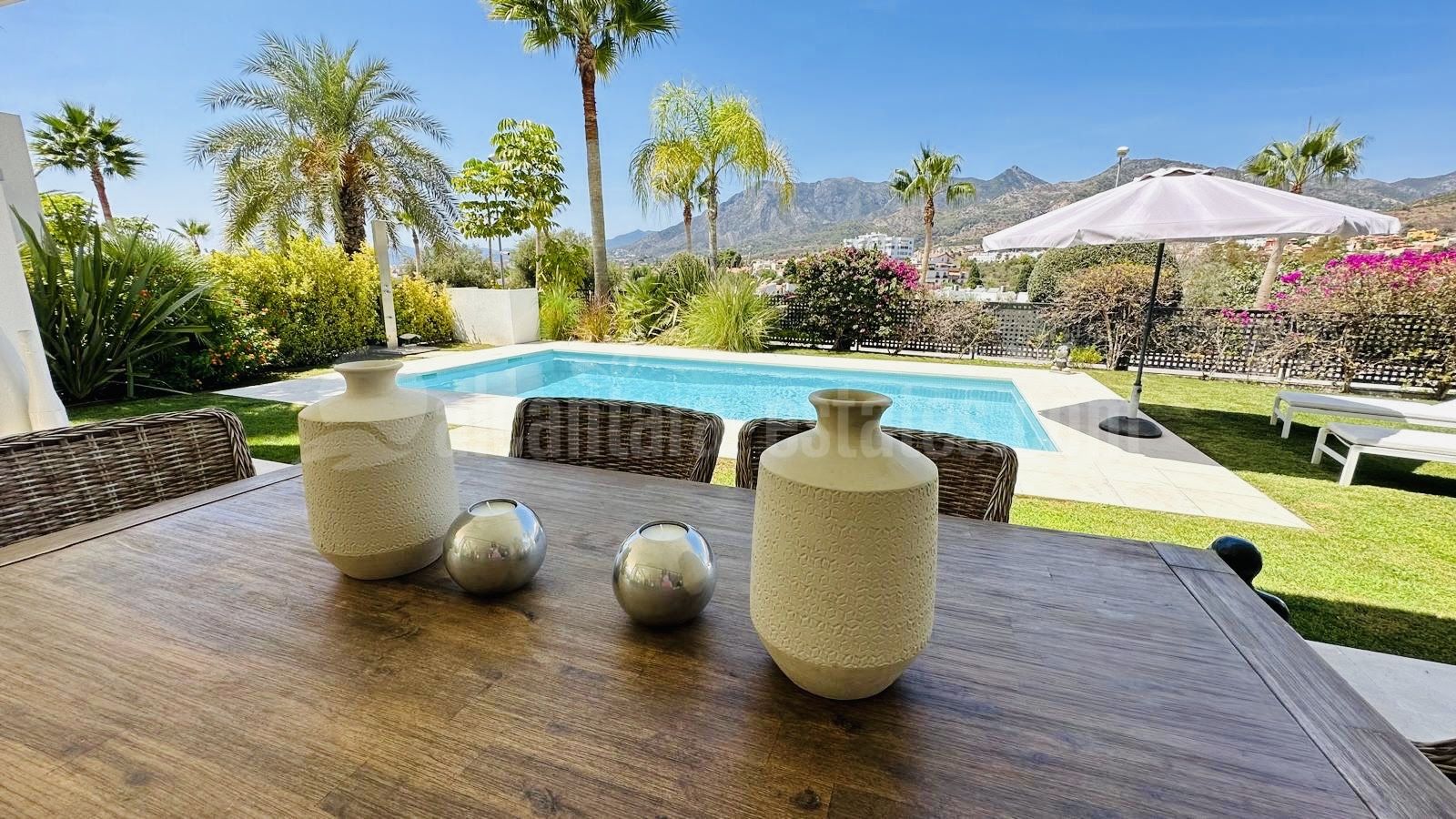Villa en Rio Real, Marbella
