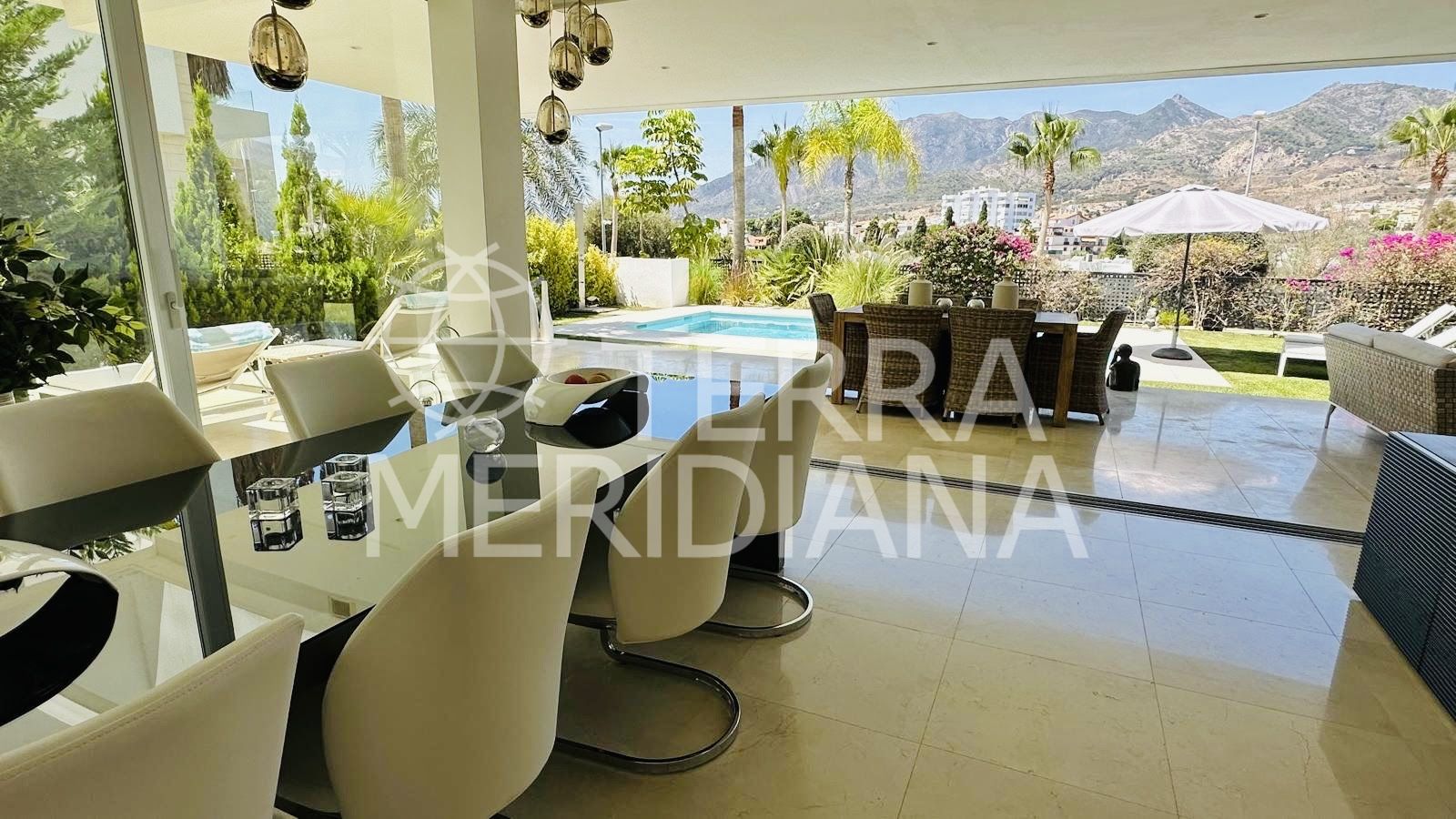 Villa in Rio Real, Marbella