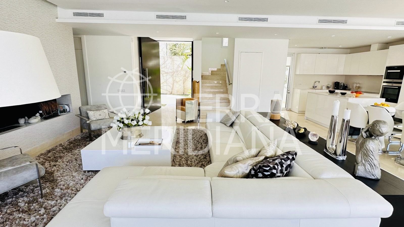 Villa in Rio Real, Marbella