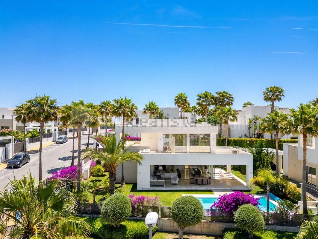 Villa en Rio Real, Marbella