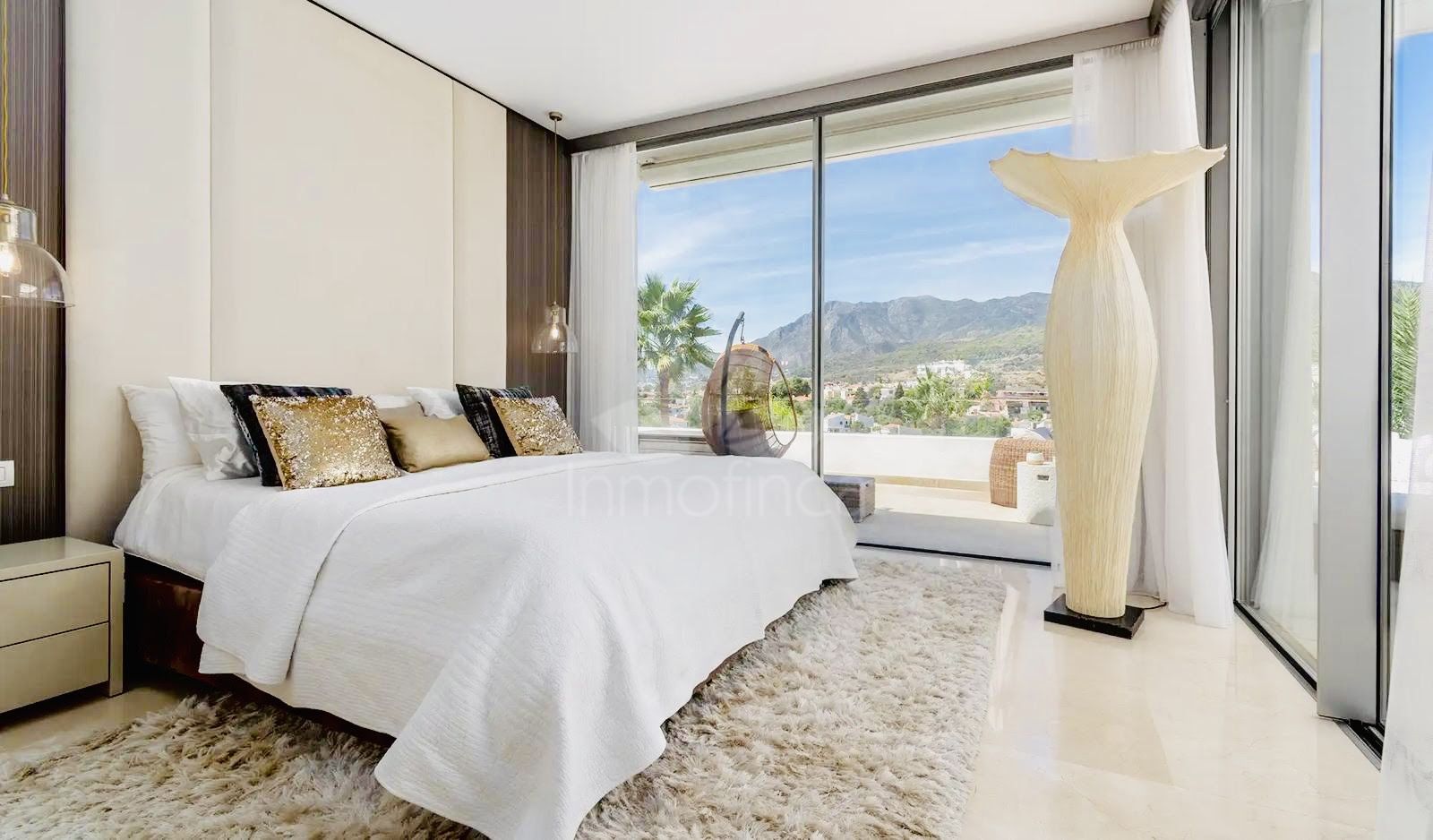 Villa in Rio Real, Marbella