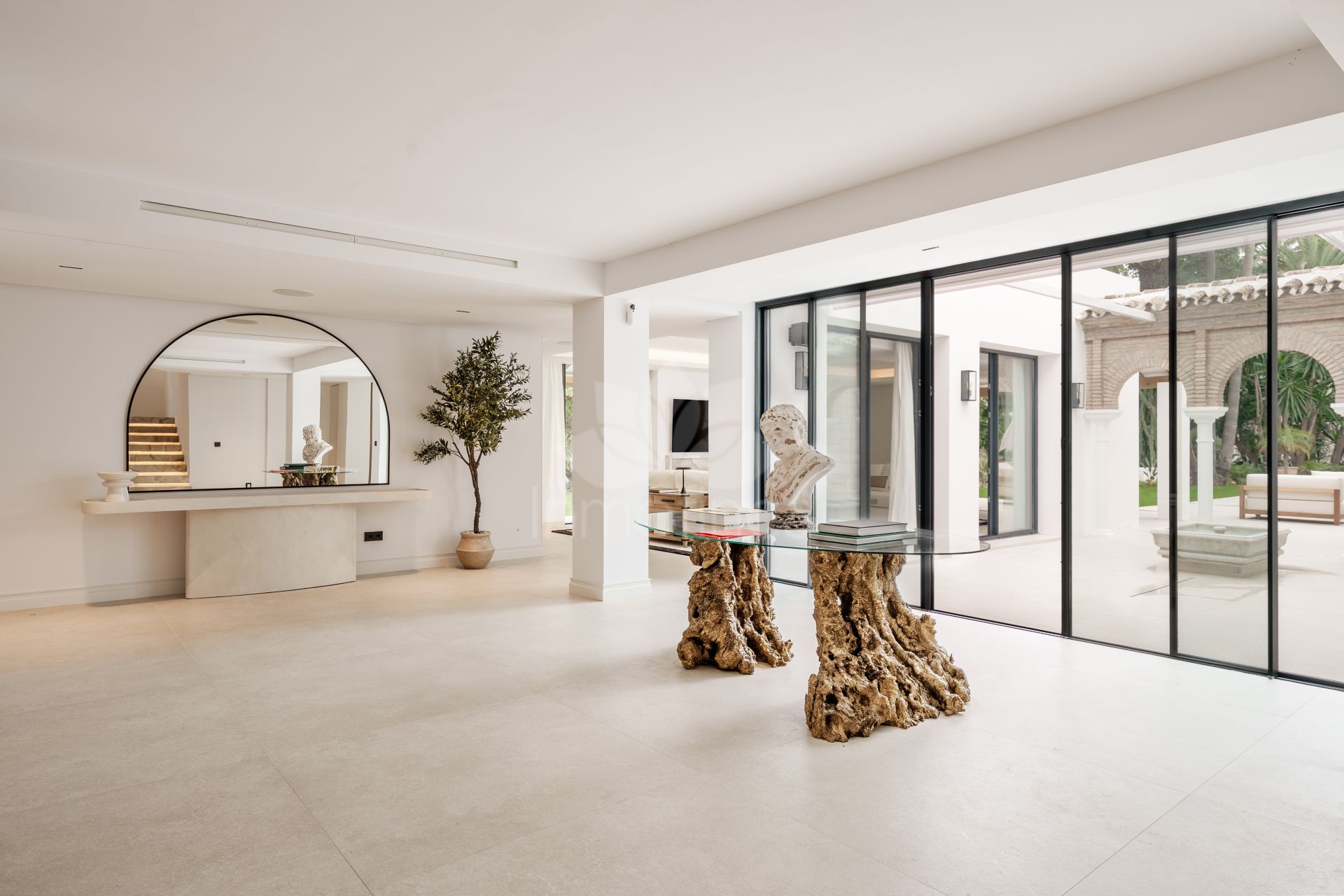 Villa in Las Brisas, Marbella