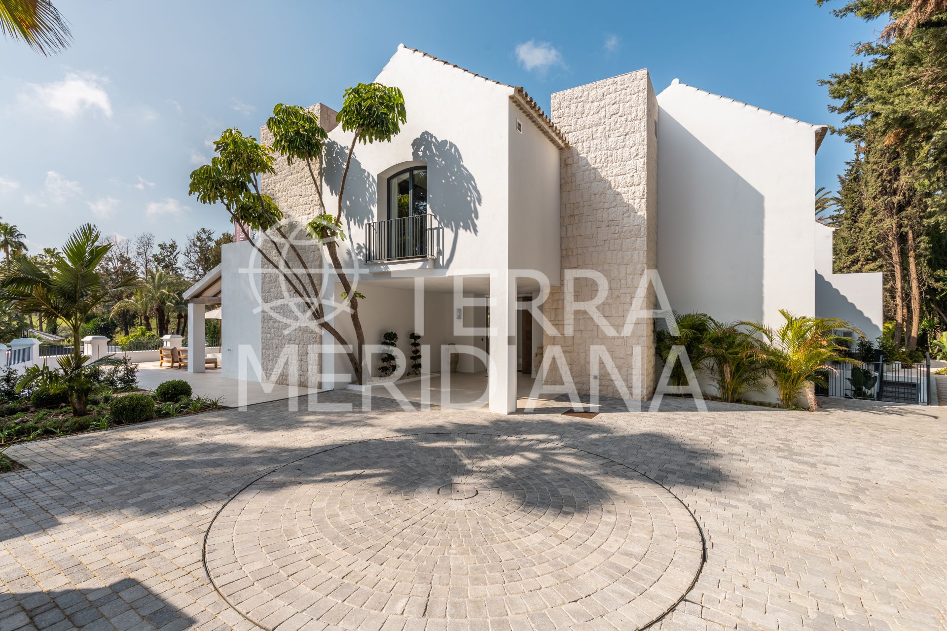 Villa in Las Brisas, Marbella