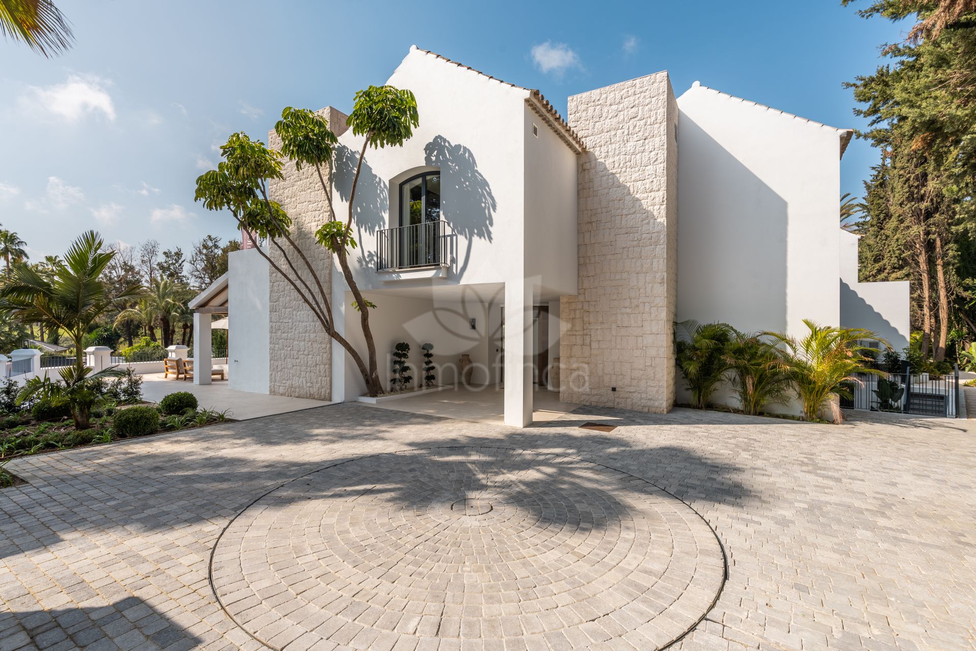 Villa in Las Brisas, Marbella