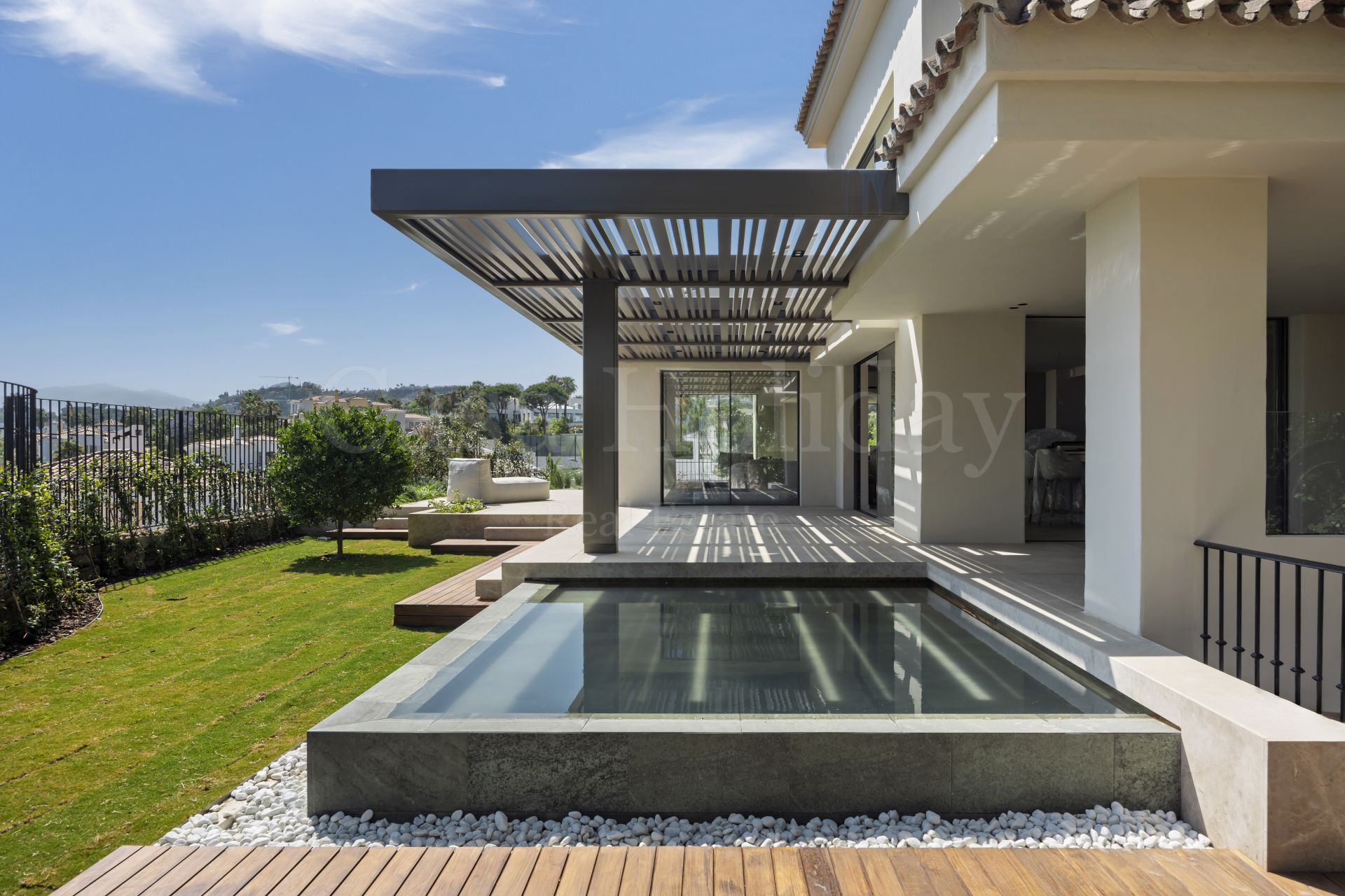 Villa in Nueva Andalucia, Marbella