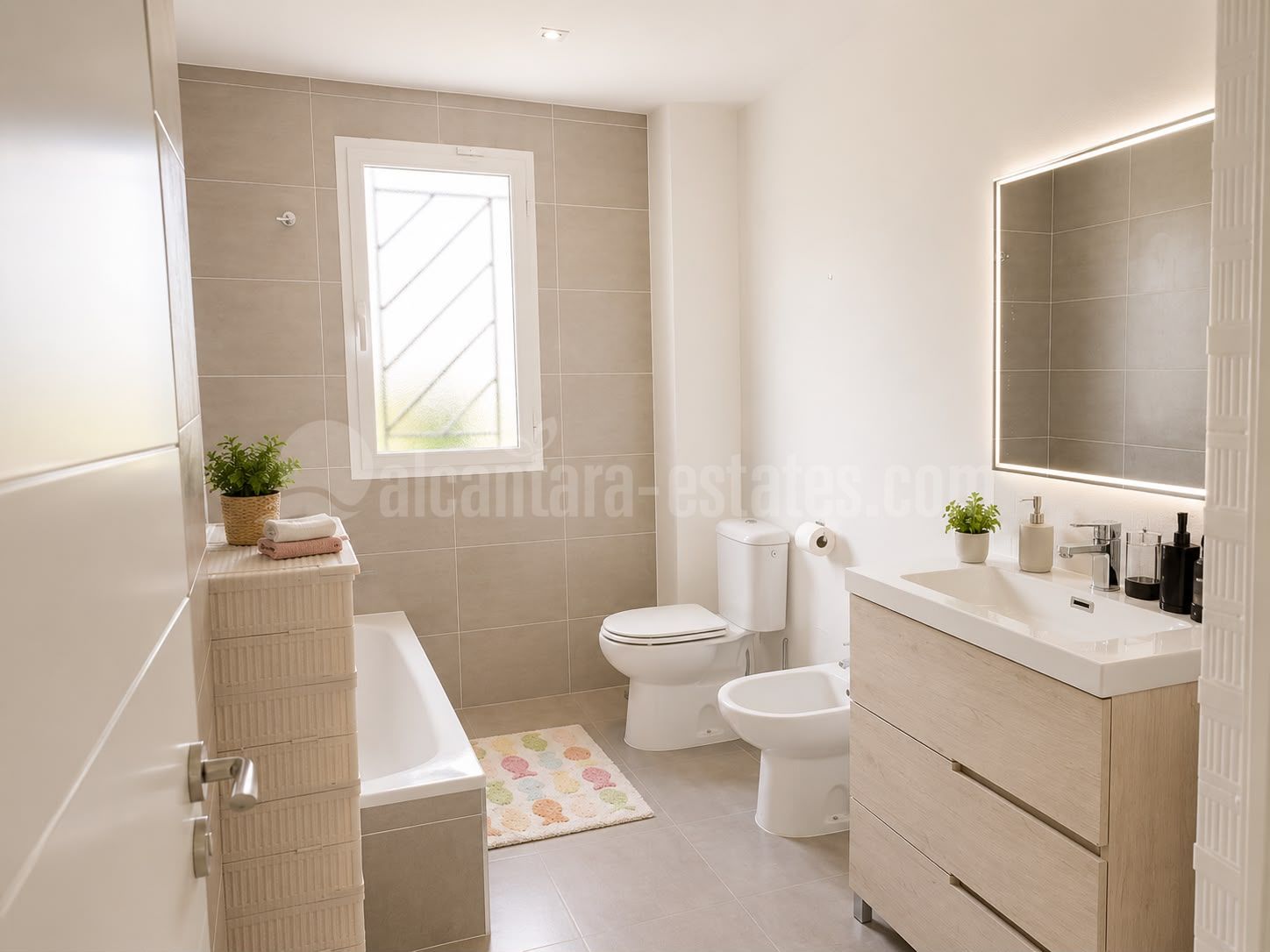 Semi Detached House in Rodeo Alto, Marbella