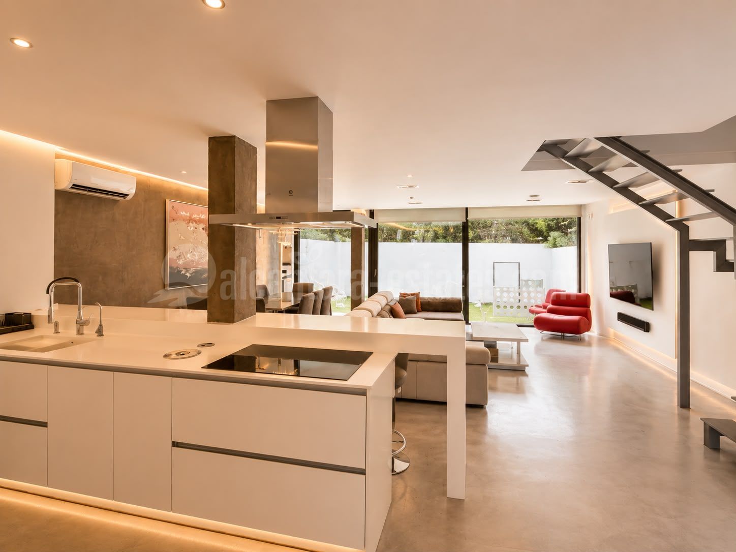 Semi Detached House in Rodeo Alto, Marbella
