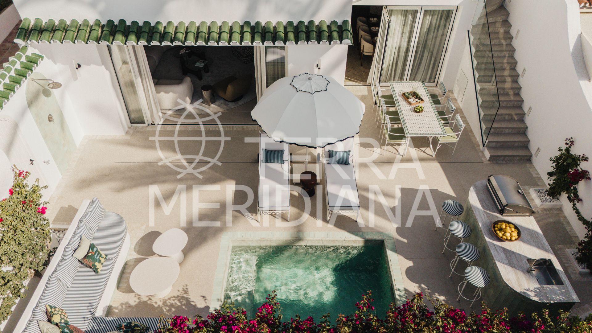 Semi Detached House in Marbella Golden Mile, Marbella